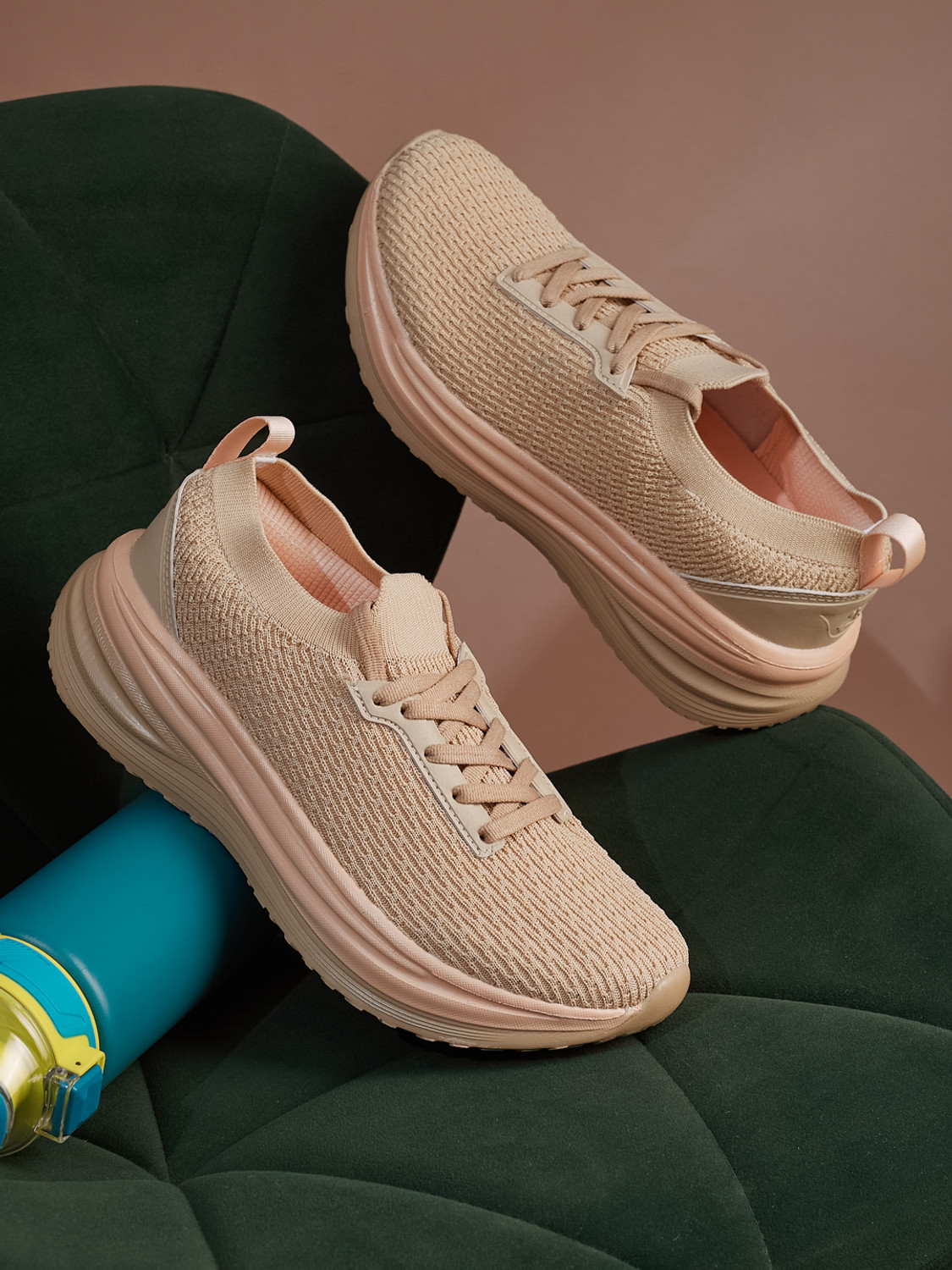 Image of CAMPUS ROLLIN Walking Shoes For Women
