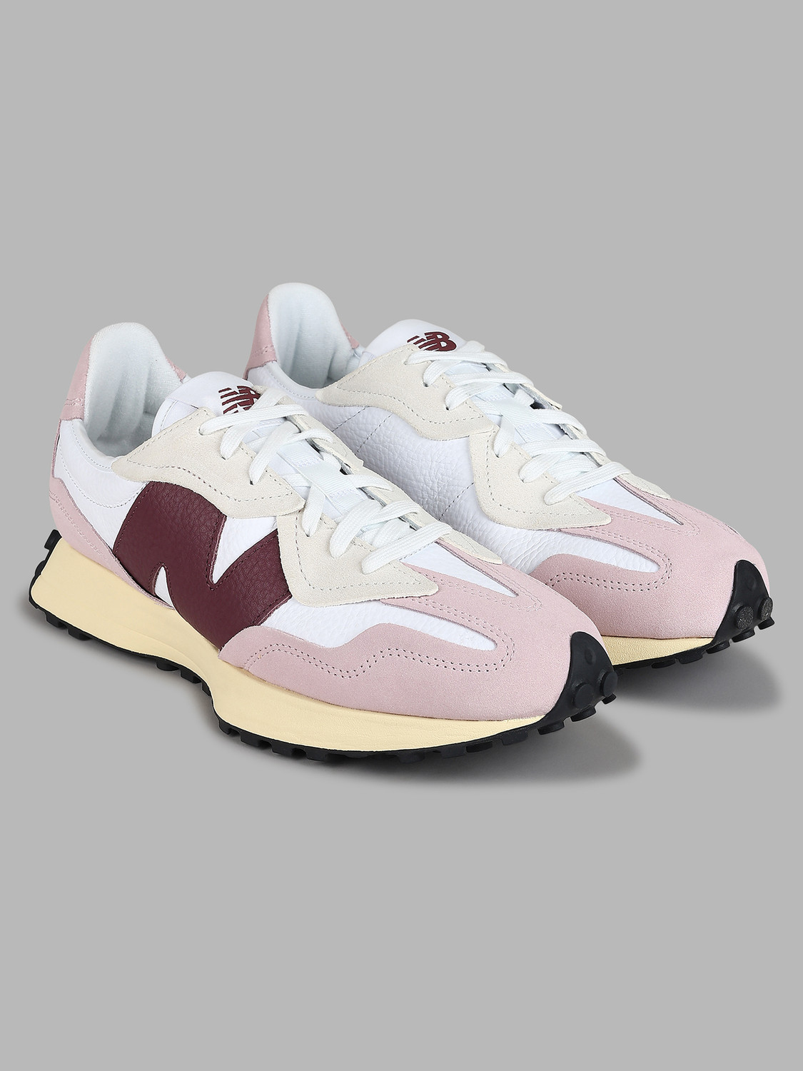 Image of New Balance 327 Sneakers For Unisex