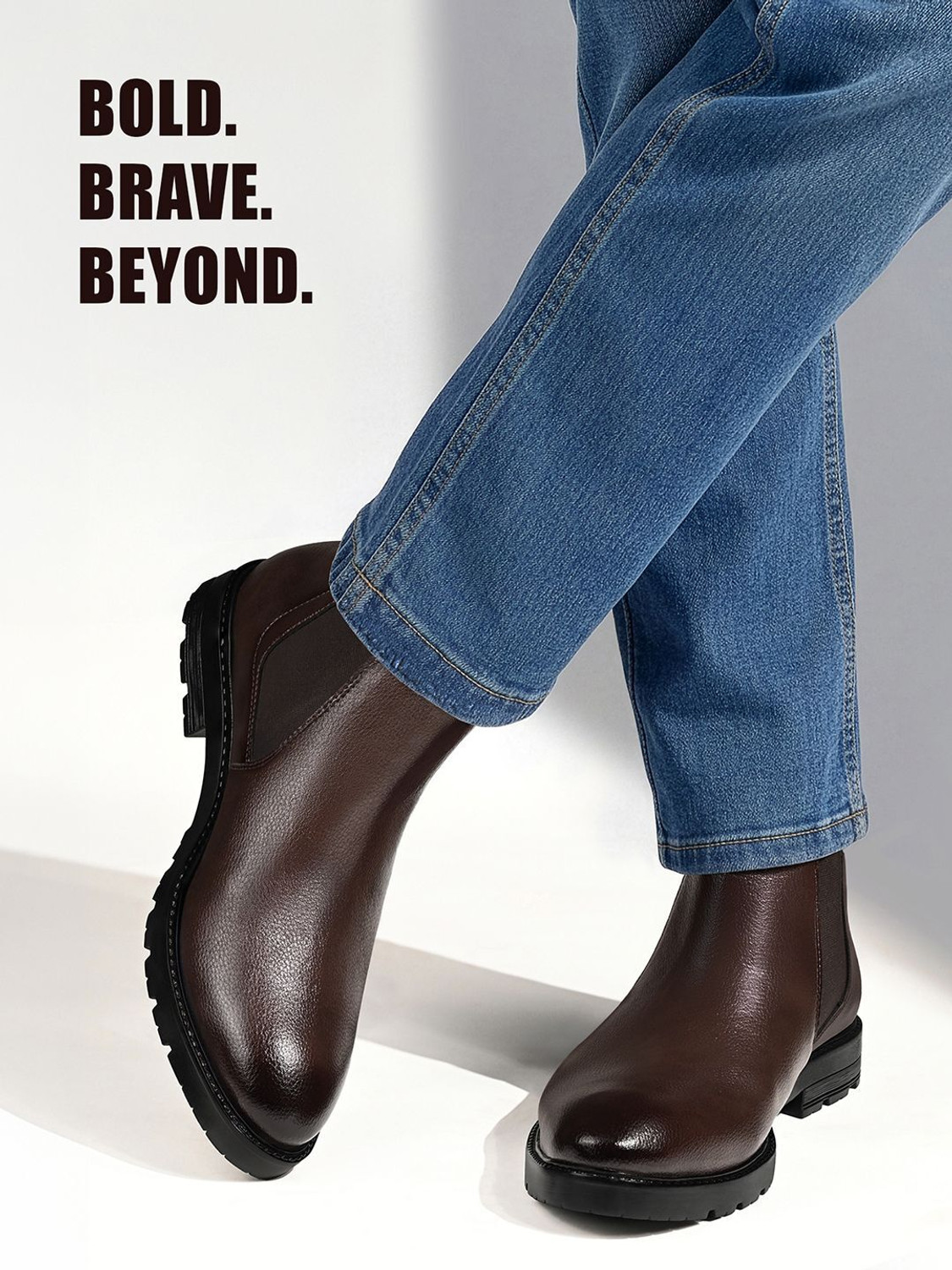 Image of LOUIS STITCH Men's Brunette Brown Mid-Top Slip-On, The Executive Chelsea Boots, LSBT-WBNDCL Boots For Men