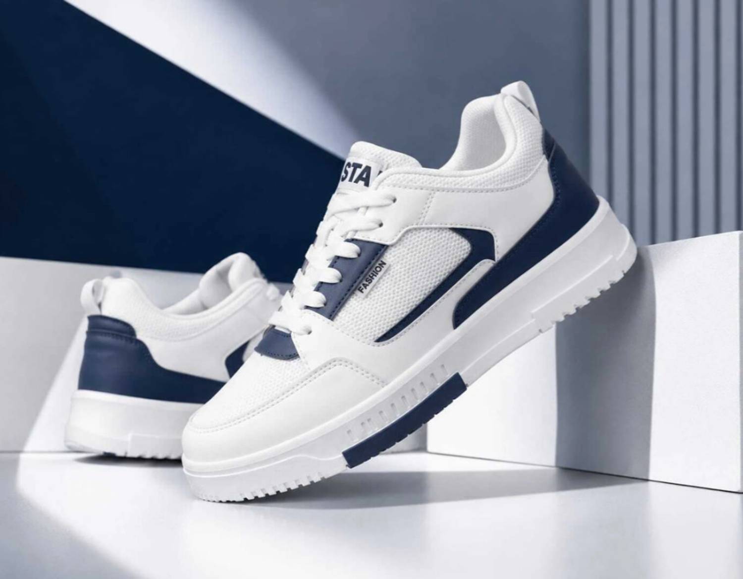 Wogdan Men Black Sneakers - Image 4