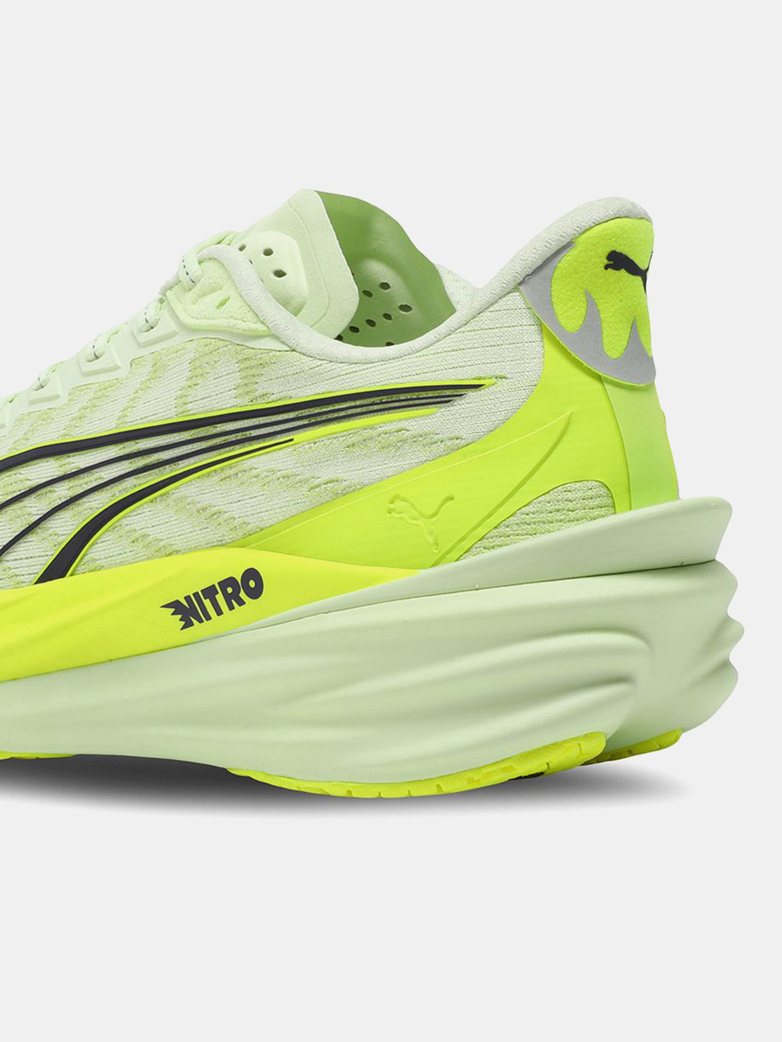 Image of PUMA Deviate NITRO 4 Running Shoes For Men