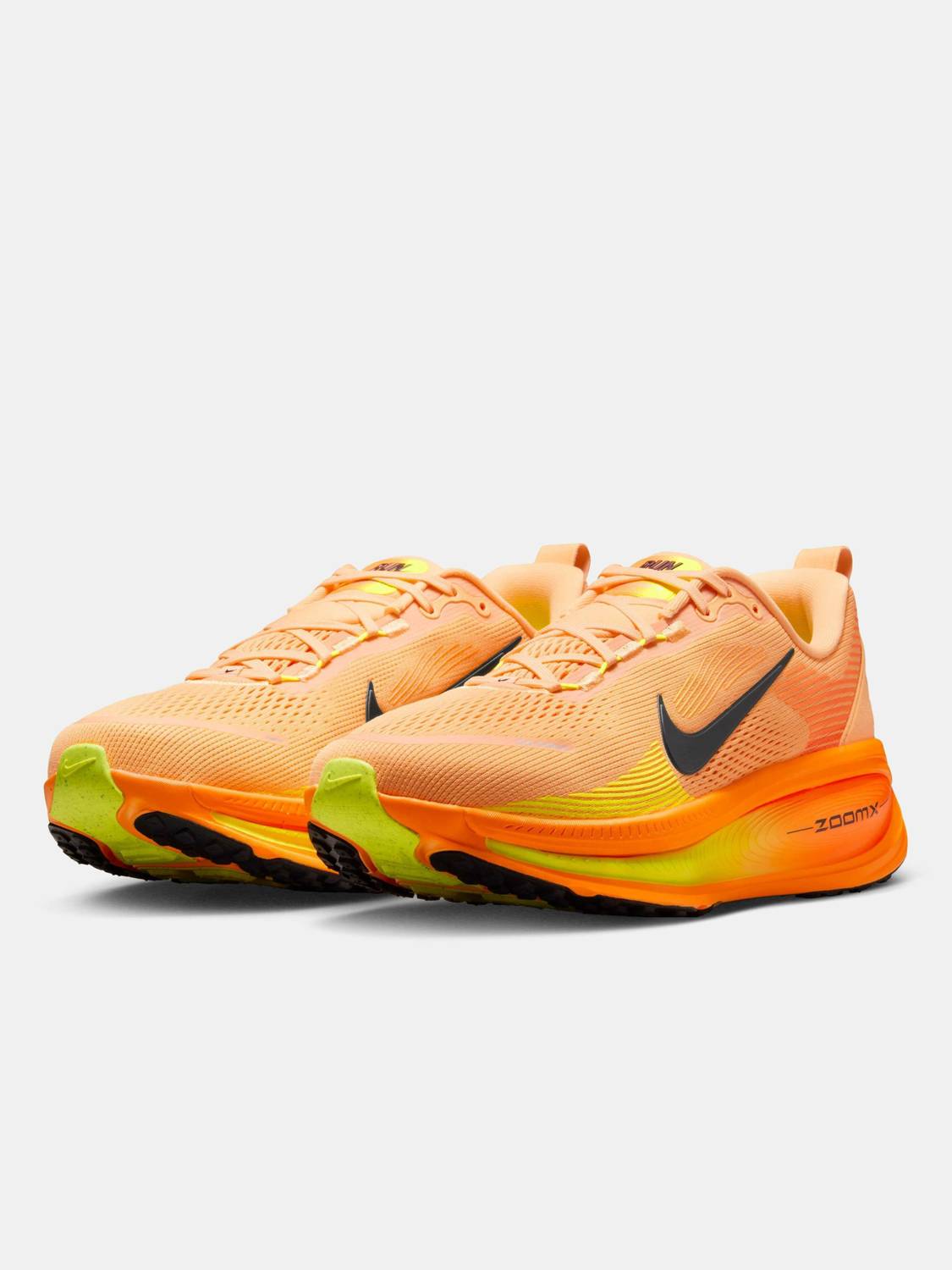 naiko様 NIKE Vomero 18 Running Shoes For Men - Buy NIKE Vomero 18 Running