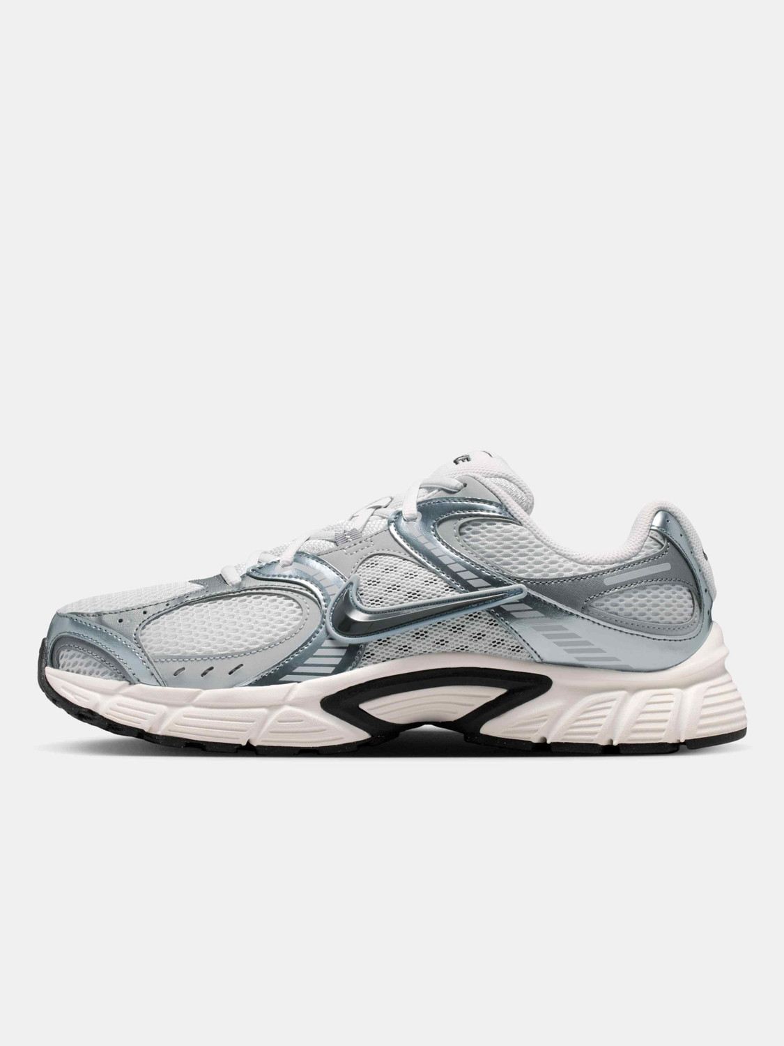 Image of NIKE V5 RNR Running Shoes For Men