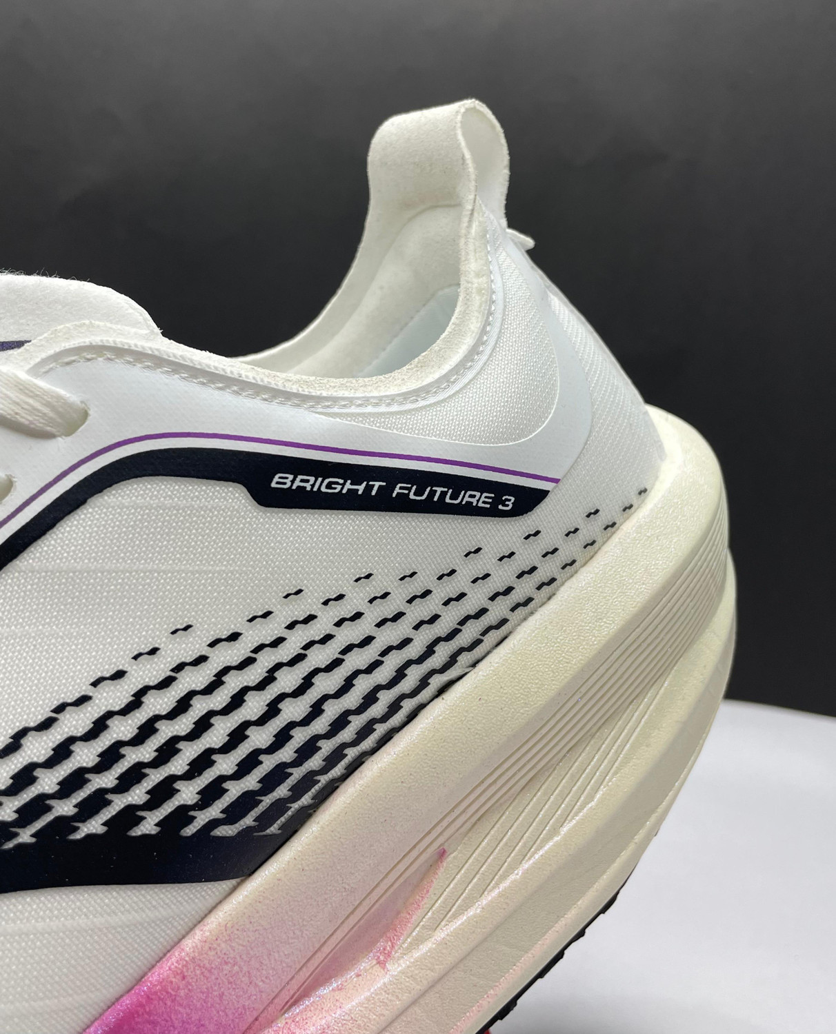 Image of Ethan Ethan Neon Pop Sole Sports Running Shoes For Men