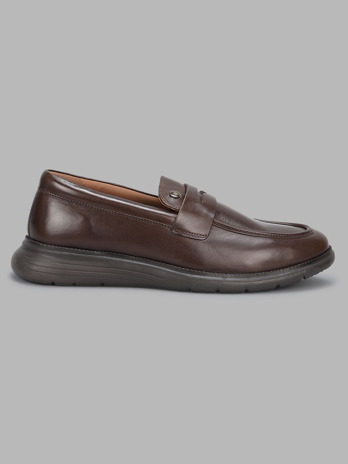 Image of LOUIS PHILIPPE Premium Leather Breathable Light Weight Flat Heel Casual Slip On For Men