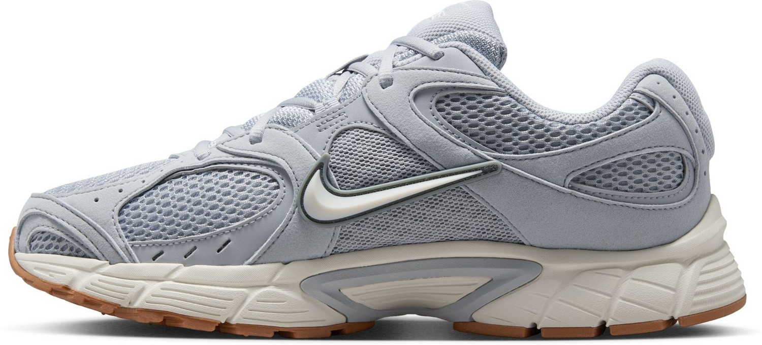 Image of NIKE V5 RNR Sneakers For Men