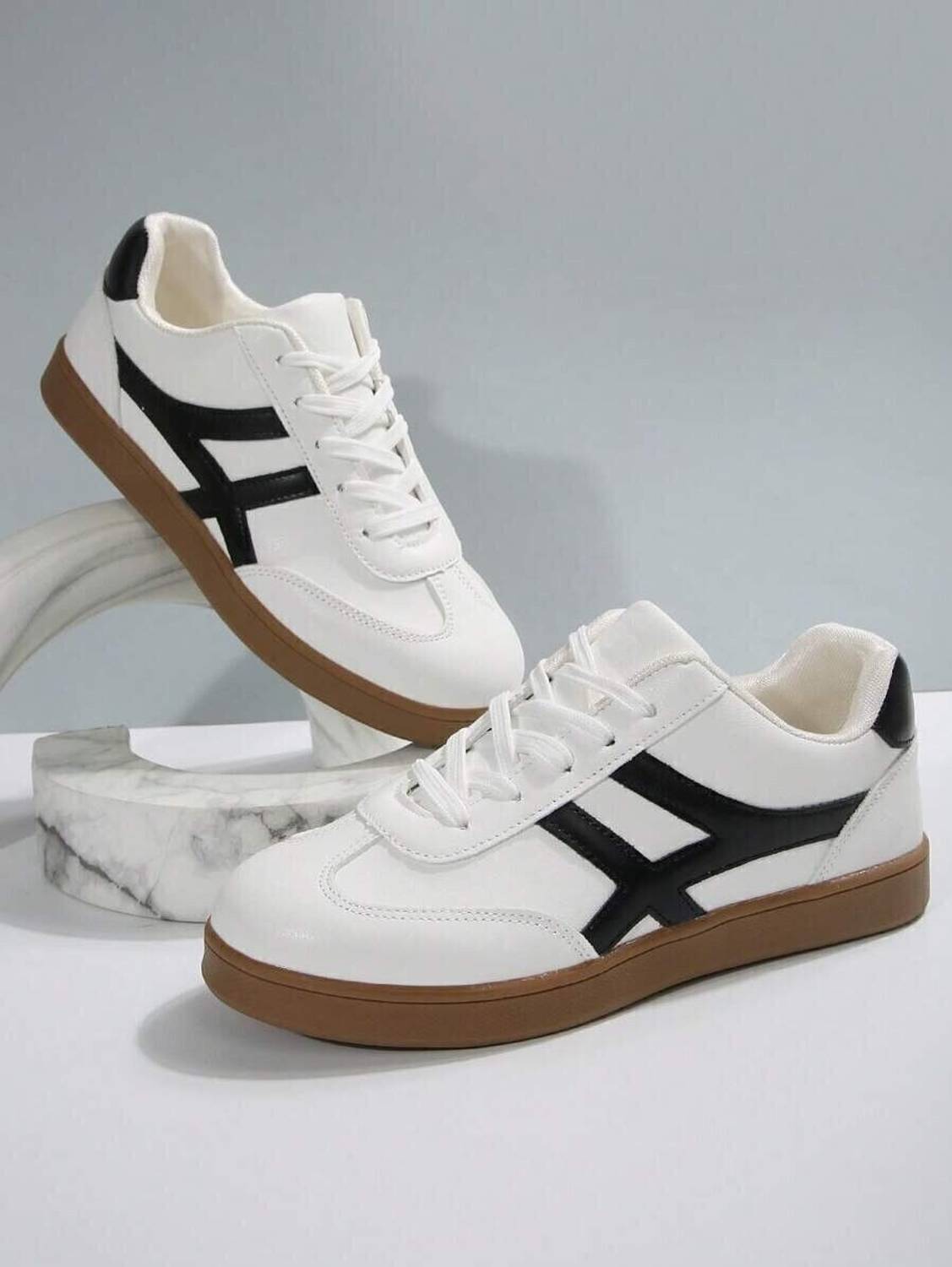 Layasa Colorblock Flat with Ultra Soft Cushion Shoes for Women - Image 1
