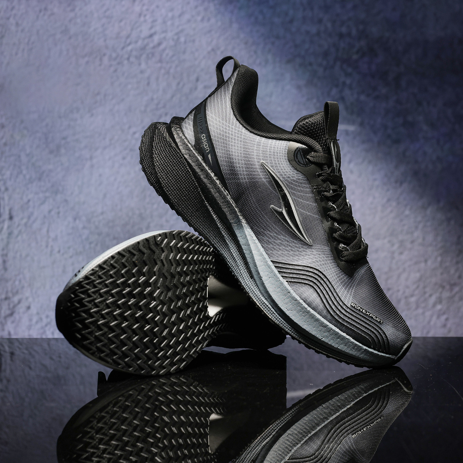 Image of asian Hypercushion Carbon-08 Running Shoes with Energy Return Bounce & Carbon Plate Sneakers For Men