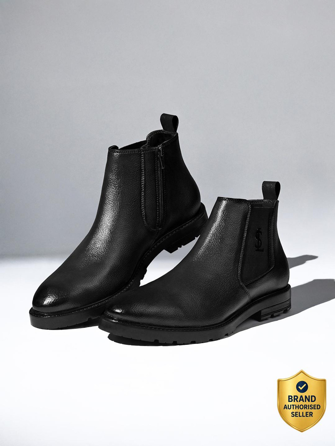 Image of LOUIS STITCH Men's Charcoal Black Mid-Top Slip-On, The Executive Chelsea Boots, LSBT-WBNDCHCL Boots For Men