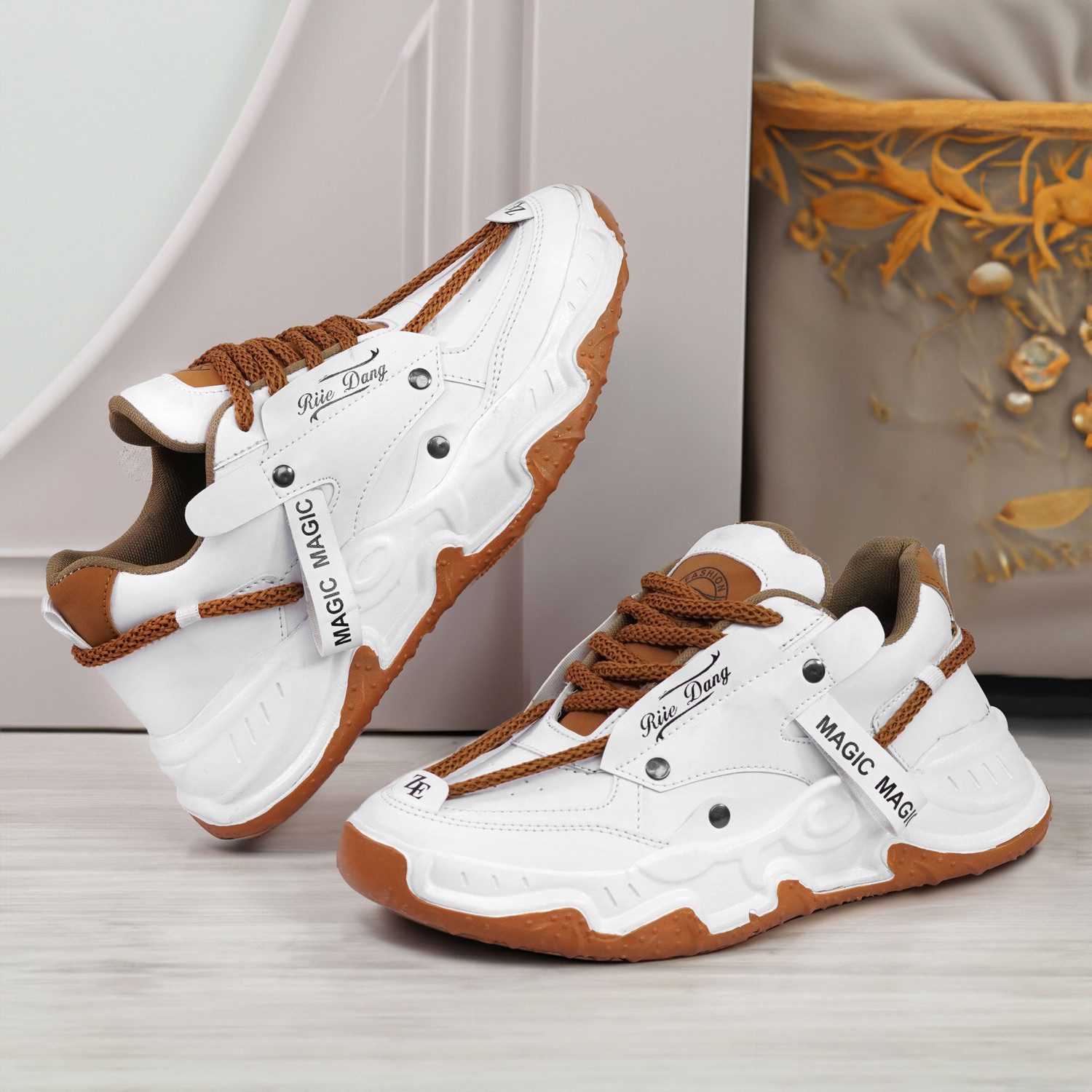Image of Footgrab Sneakers For Men