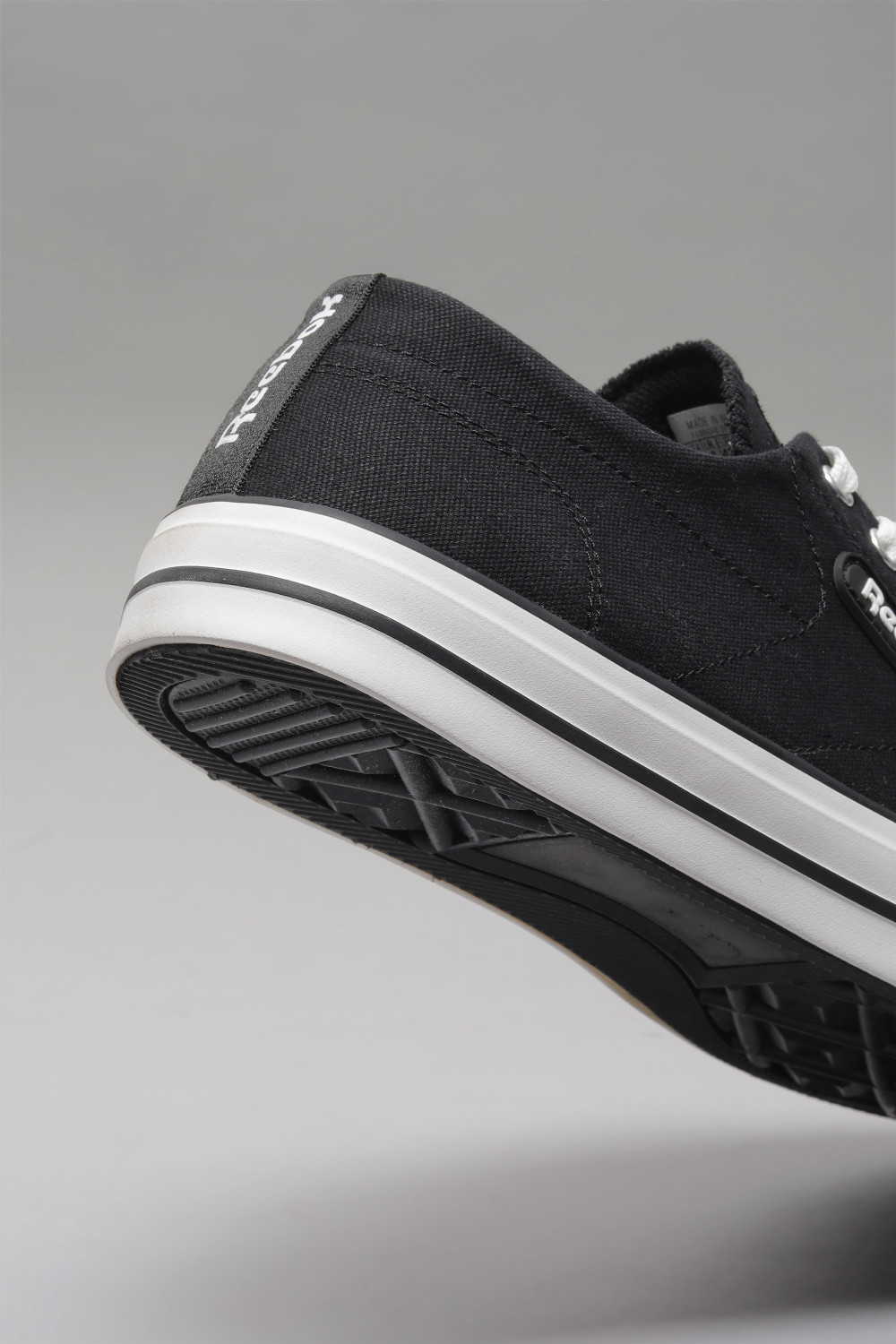 Image of REEBOK Reebok CANVARSITY ZANE Canvas Shoes For Men