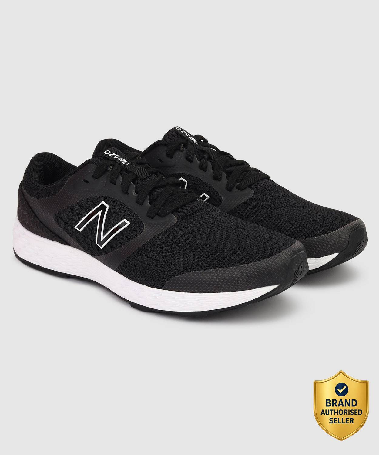 New Balance 520 Running Shoes for Men (Black)