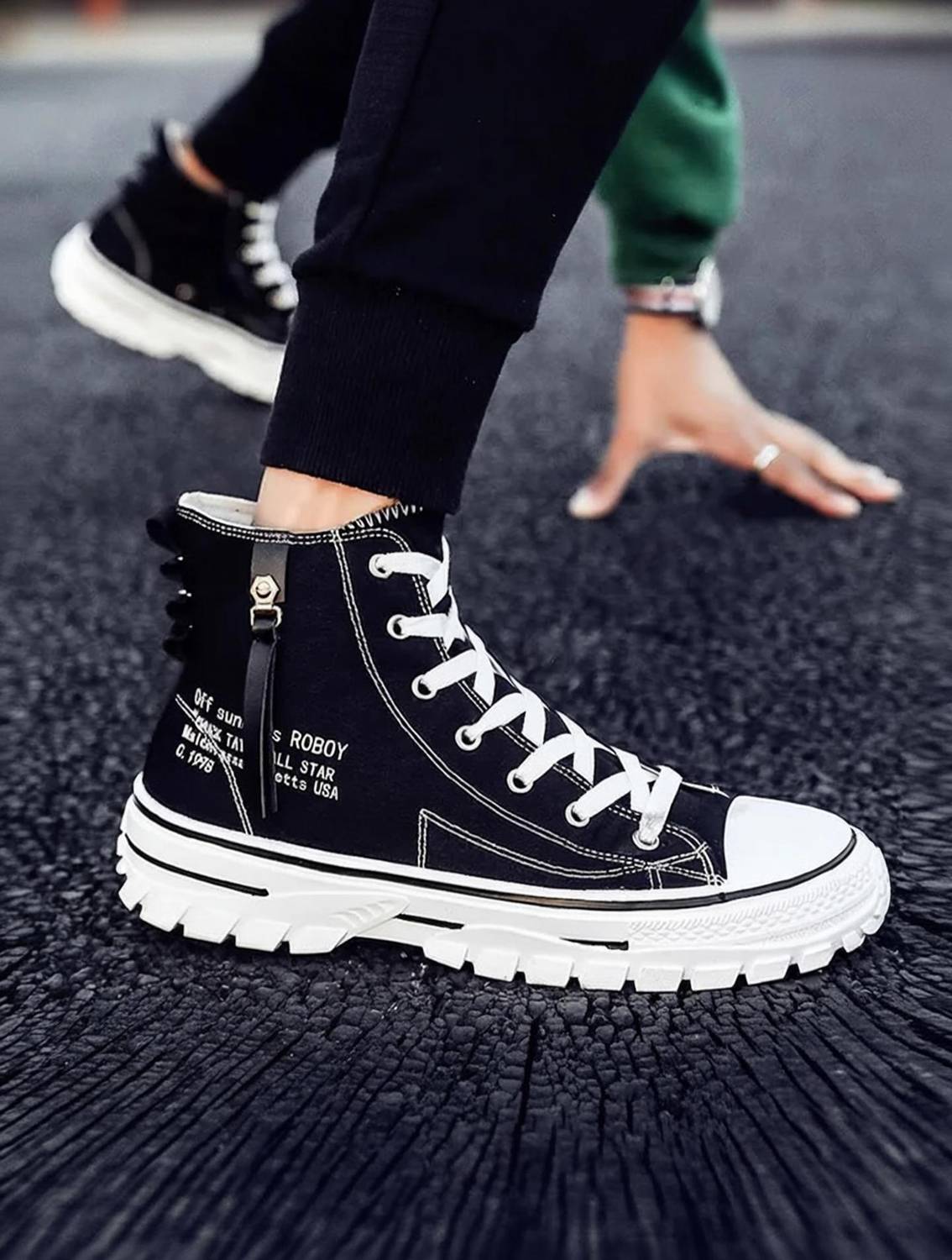 ALBANIA Sneakers For Men