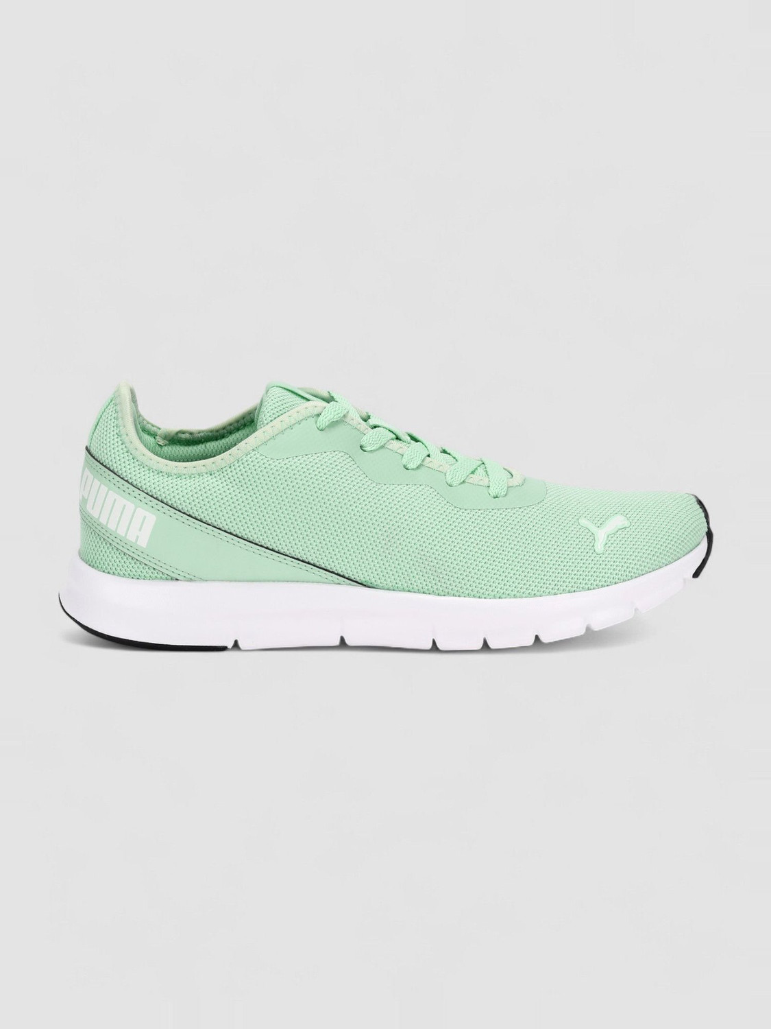 Image of PUMA Hustle V2s Sneakers For Women