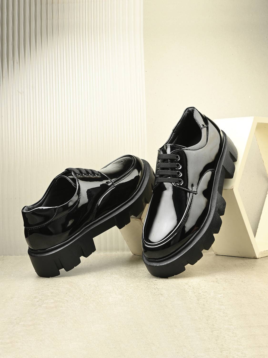 Leo's Fitness shoes Chunky Patent Casual Shoes for Men
