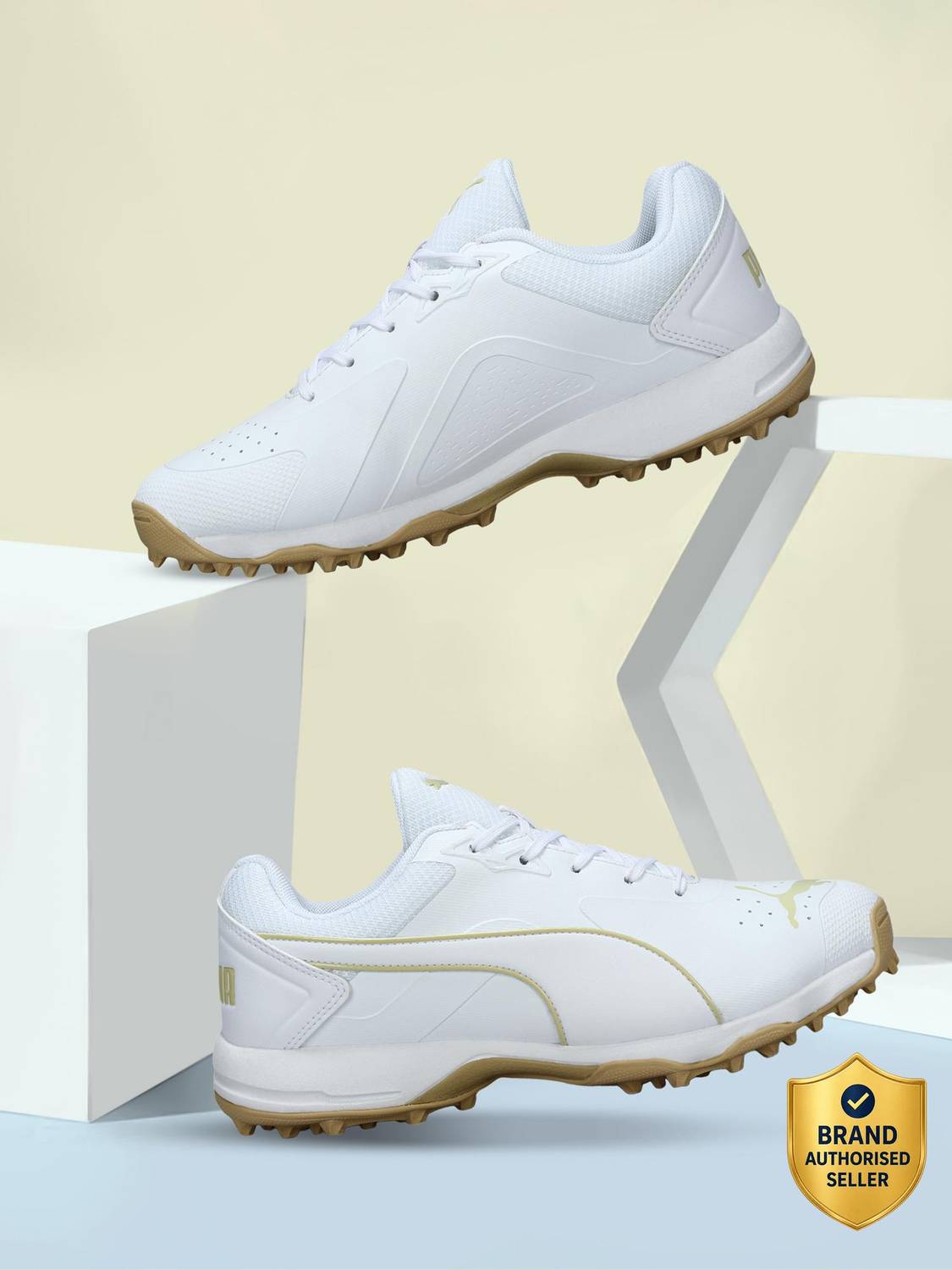 PUMA Cricket Ultra White Men's Shoes - Image 1