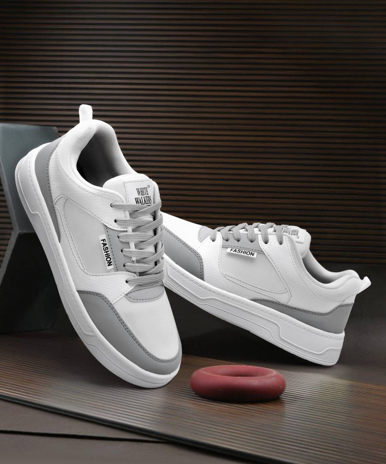 WHITE WALKERS Men's White Casual Sneakers - Image 1