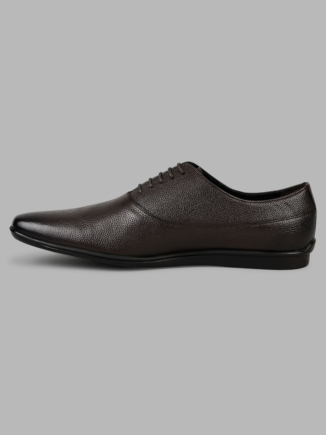 Image of VAN HEUSEN Oxford For Men