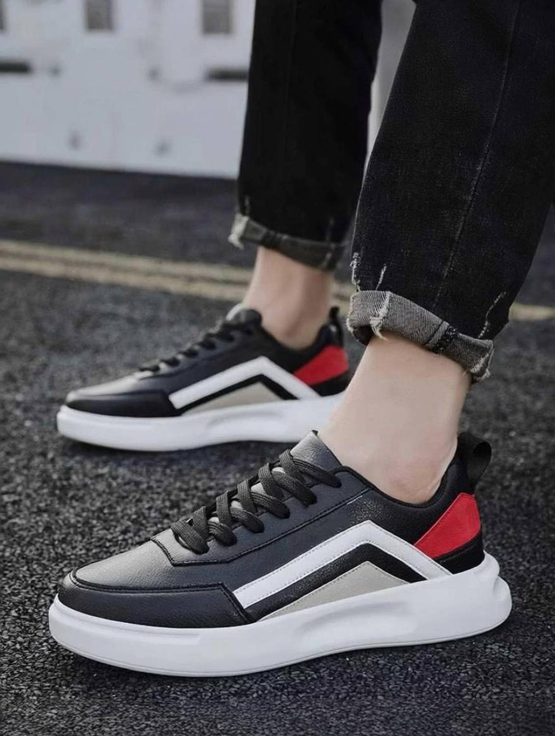 Bacan Men Black Sneakers - Image 1