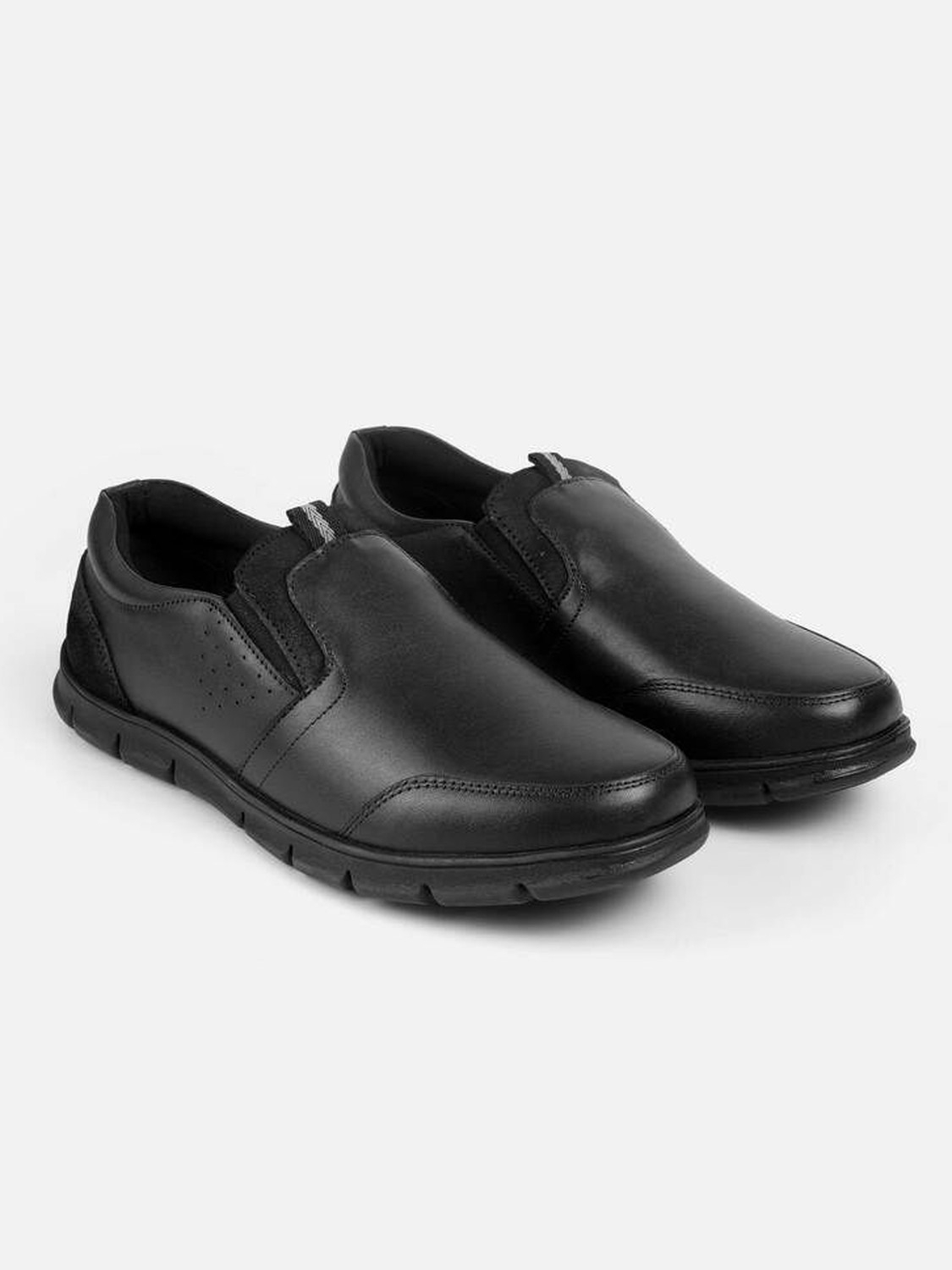 Image of MOCHI 19-653 Slip On For Men