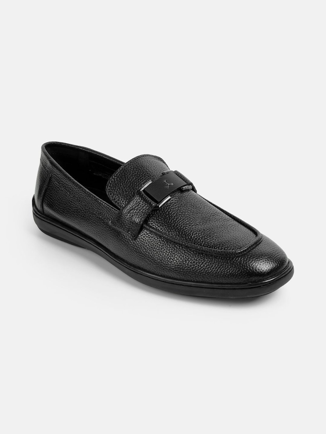 Image of MOCHI 19-885 Slip On For Men (Black, 7)