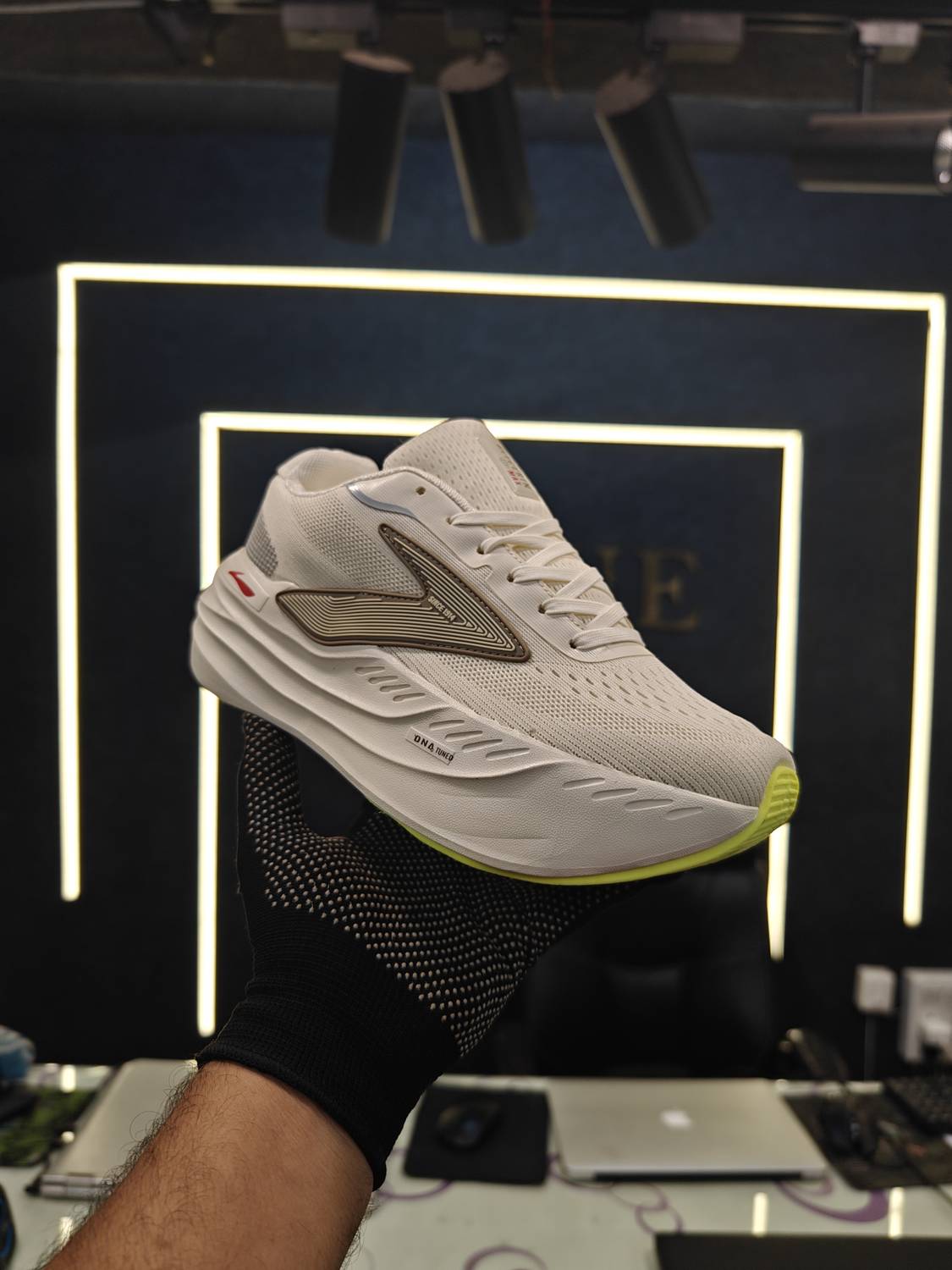 ZB RK-403 IMP Premium Men's Training Sneakers - Image 4