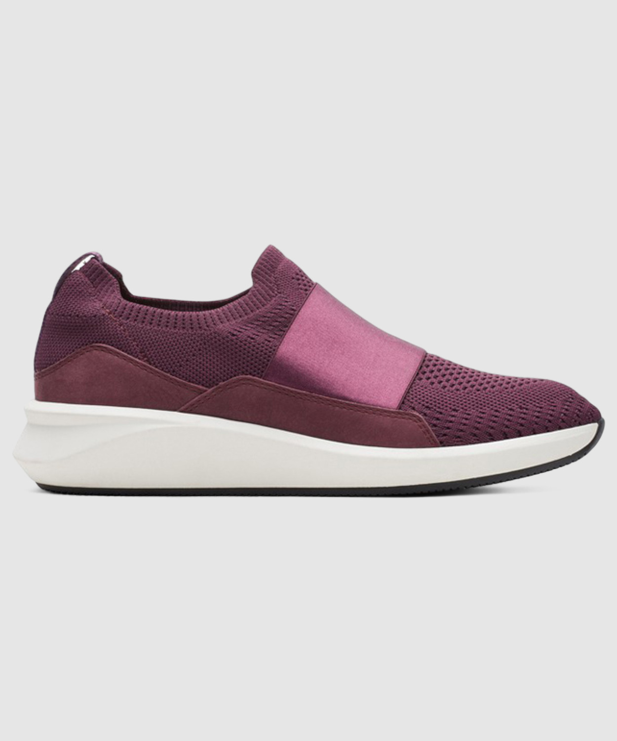 Image of CLARKS Un Rio Knit Merlot Com Outdoors For Women (Purple, 5)