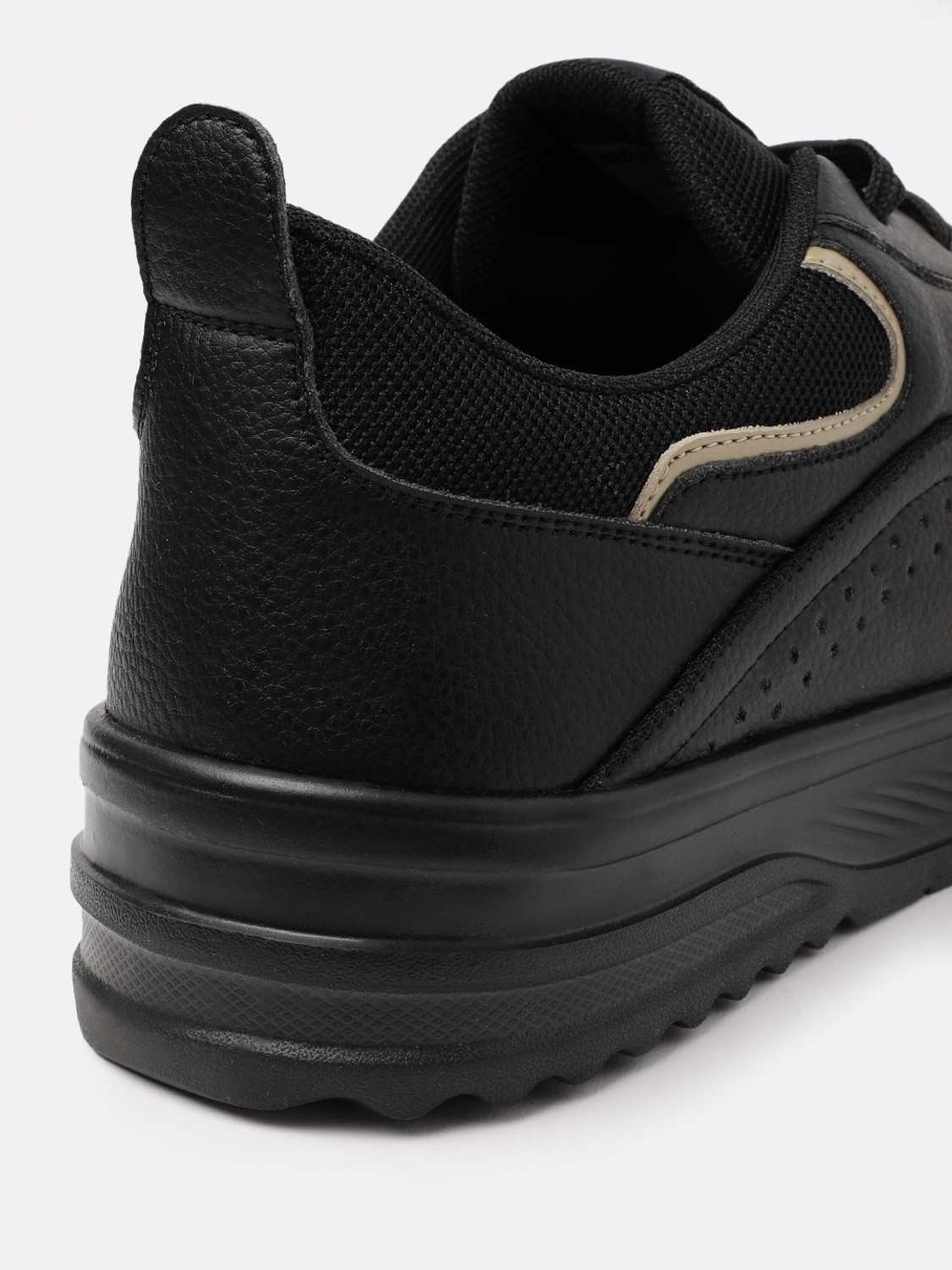 Image of Marvel Street Sneakers For Men