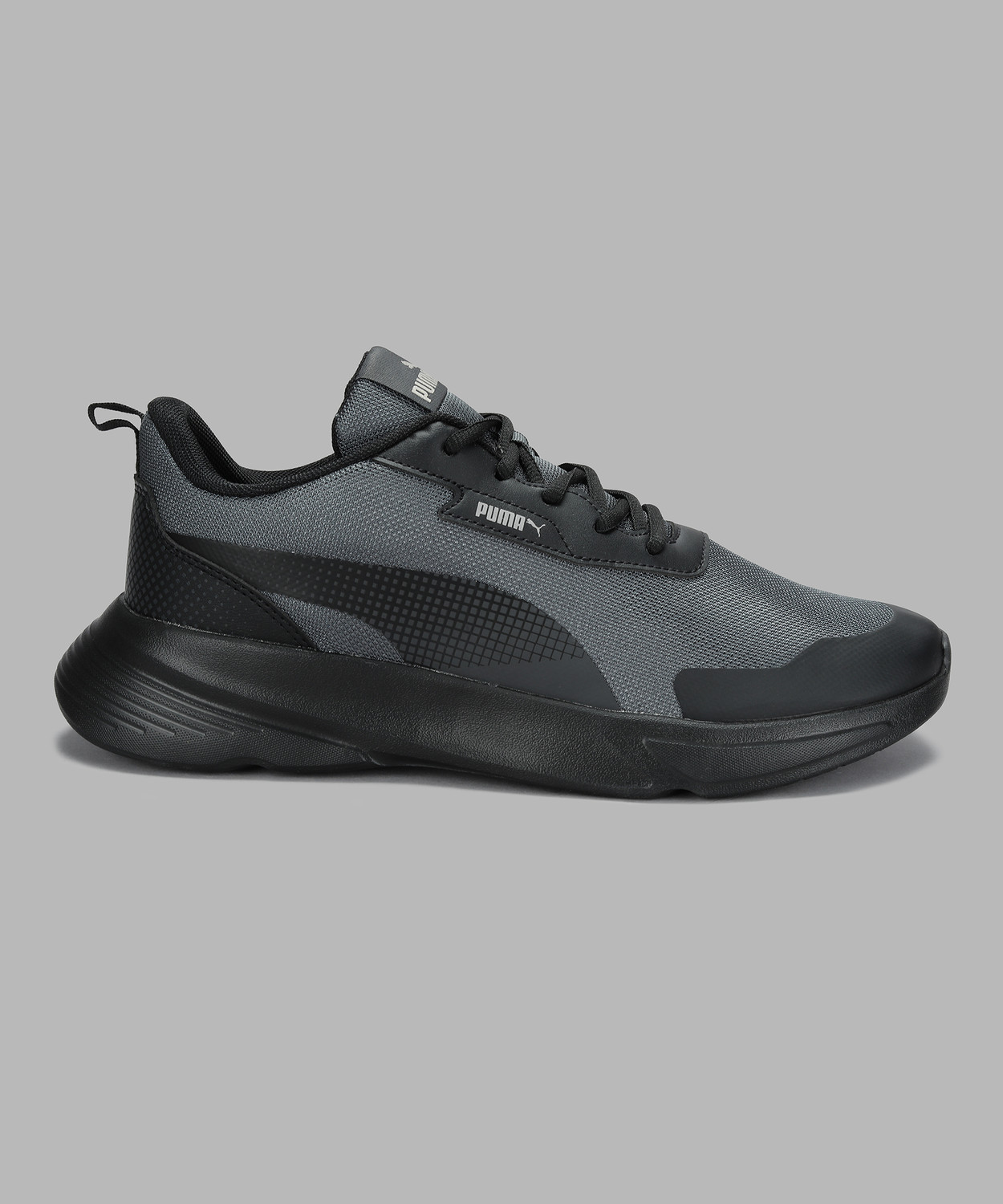 Image of PUMA Voltige V1 Sneakers For Men