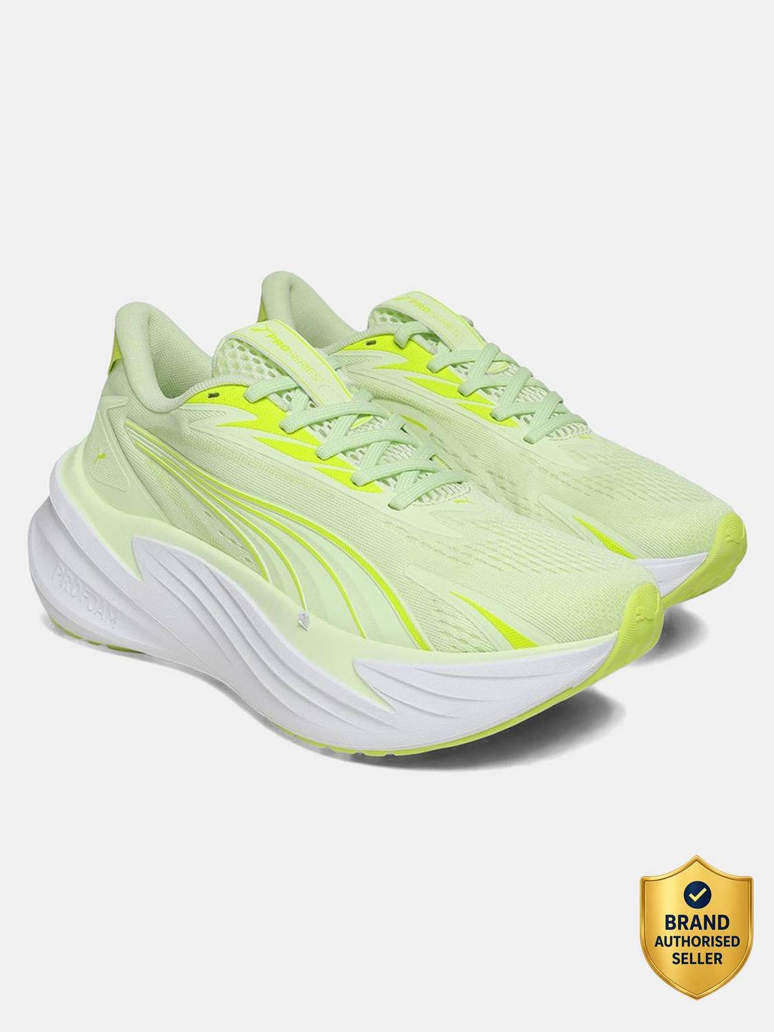 PUMA Maxima Pro Women's Green Running Shoes - Image 1