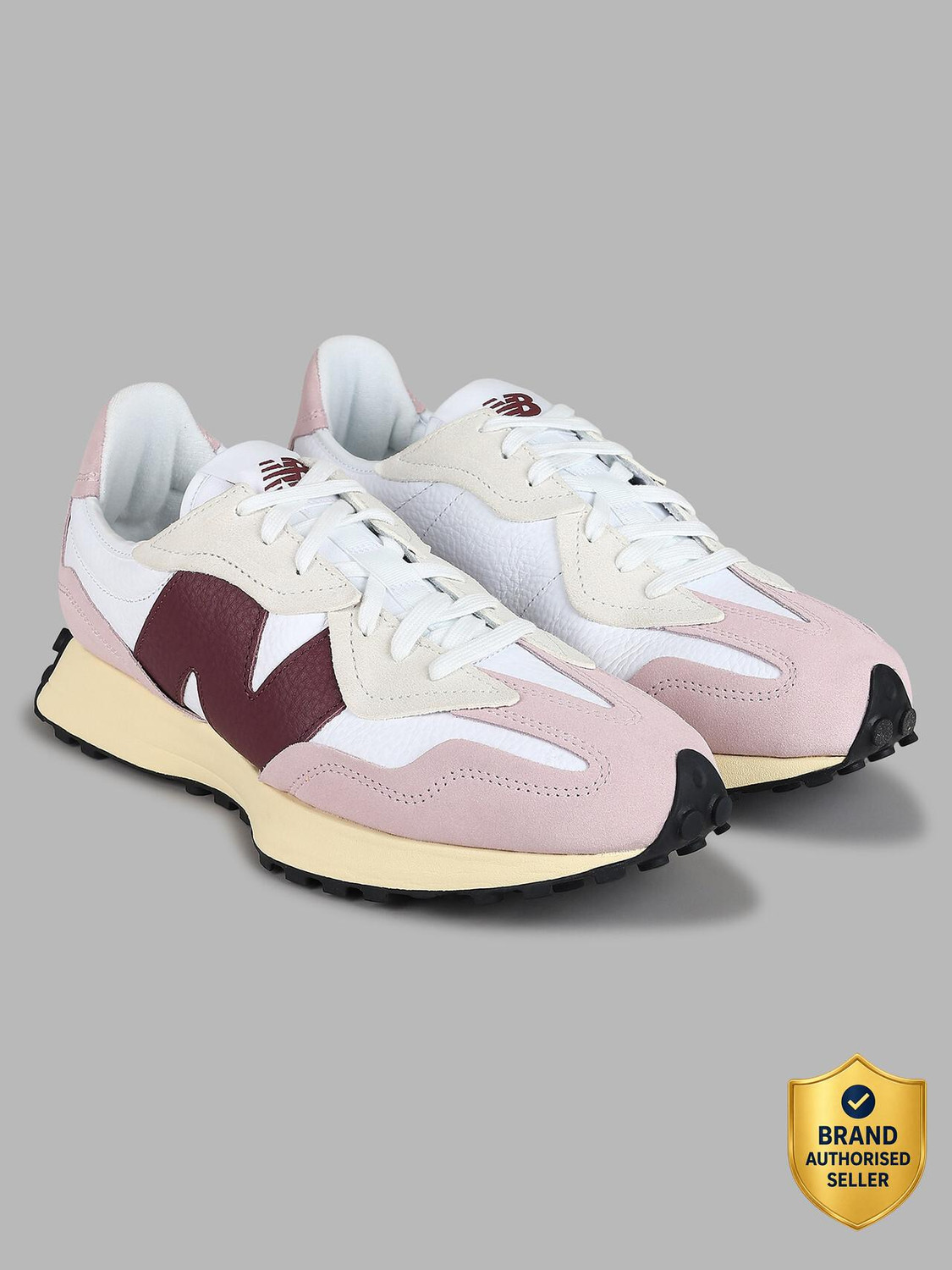 Image of New Balance 327 Sneakers For Unisex