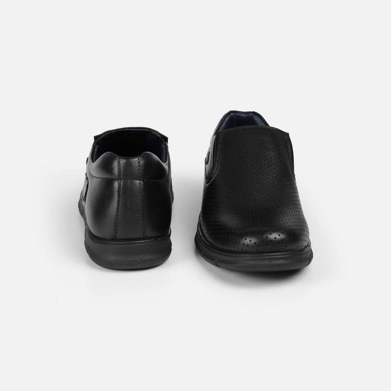 Image of MOCHI Slip On Sneakers For Men