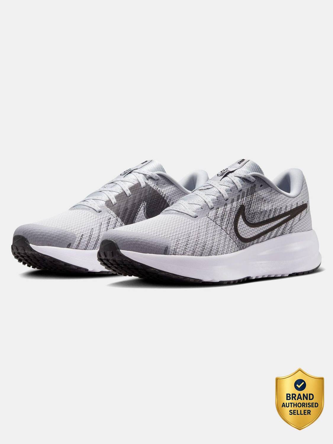 NIKE RUN DEFY Men's Gray Running Shoes