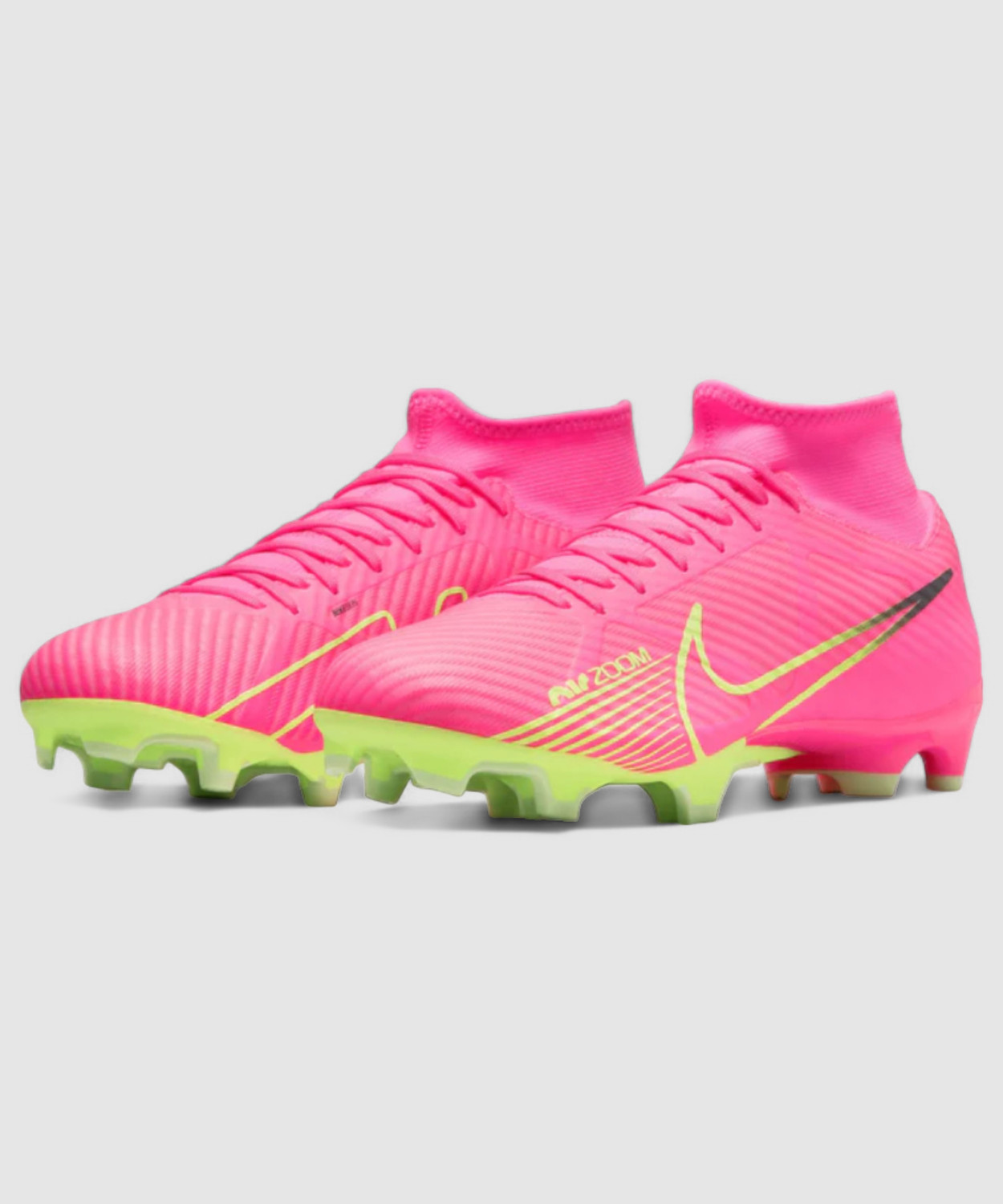 nike football shoes in flipkart