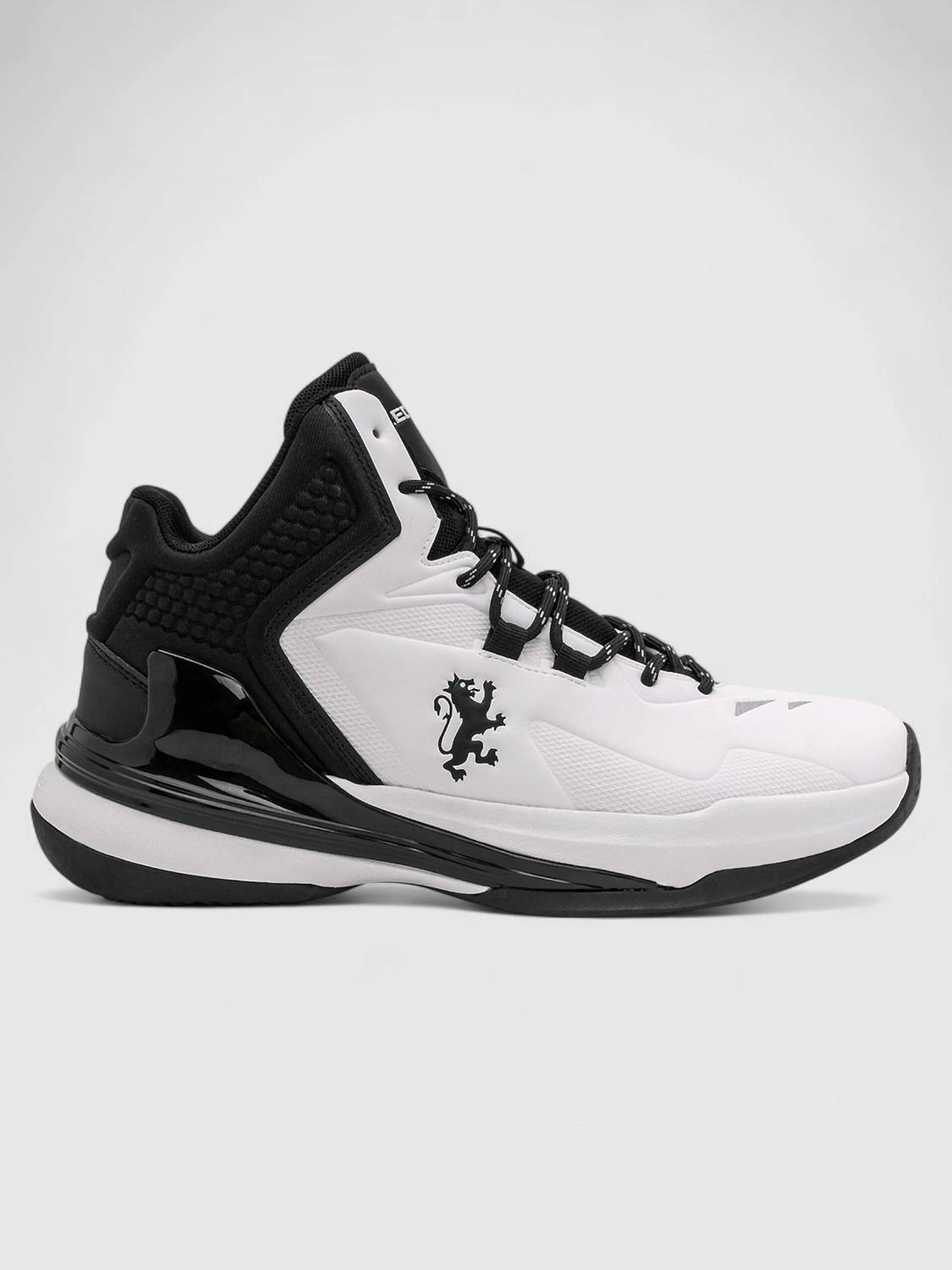 RED TAPE Black and White Shoes for Men - Image 2