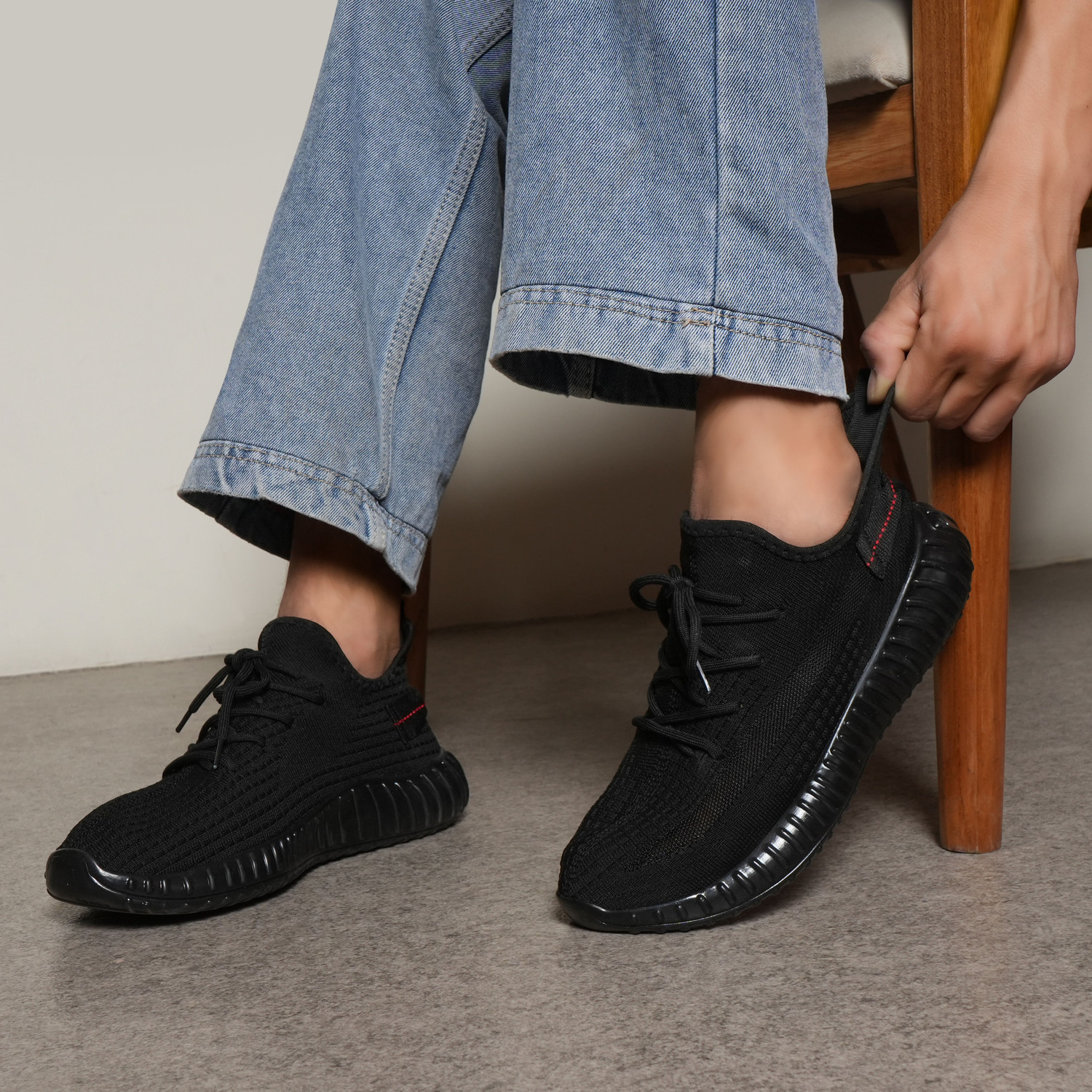 Image of CREATIONSNISHU Unisex Shoes With Lace Up And Top notch Sneakers Sneakers For Unisex