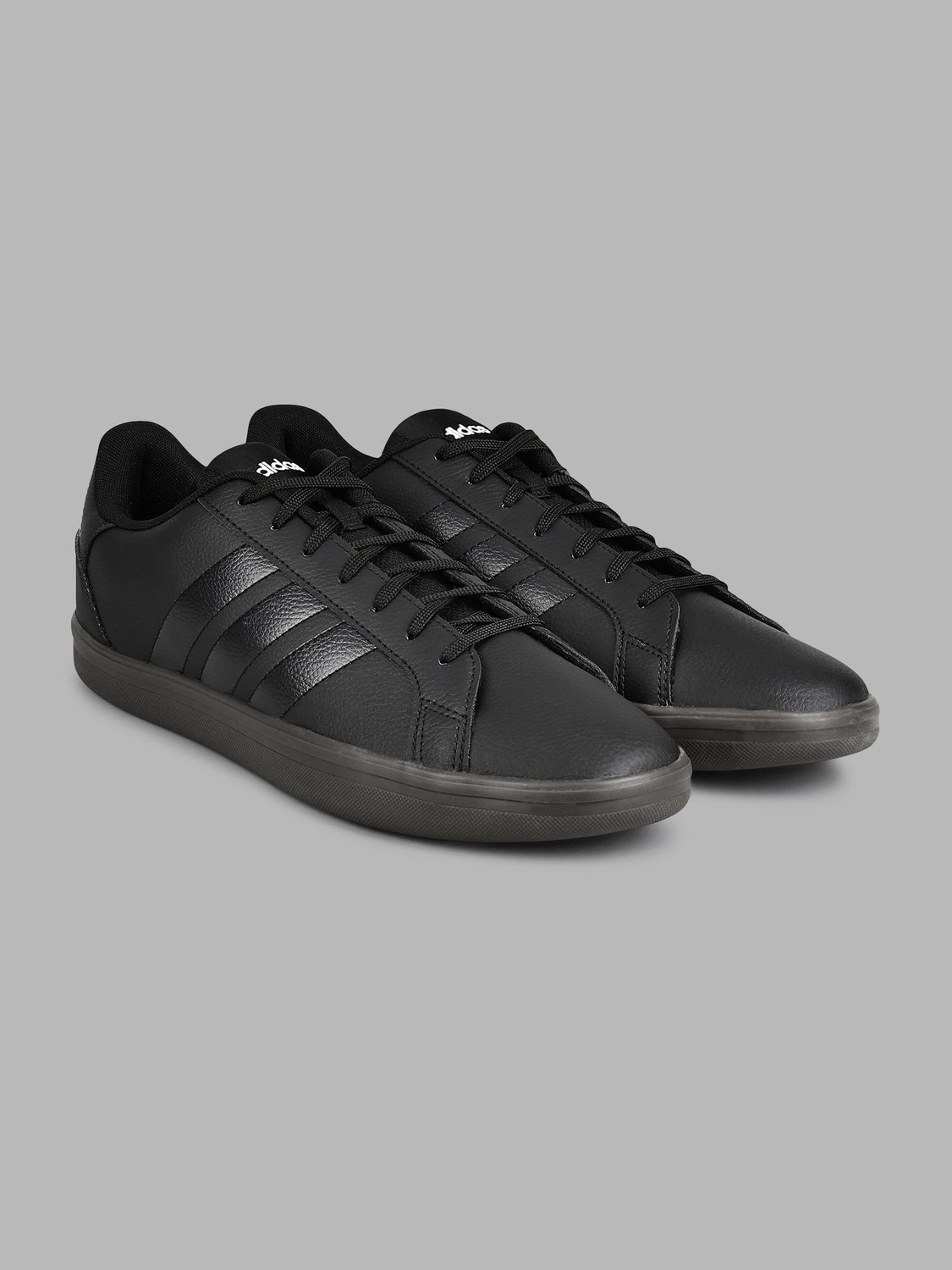 Image of ADIDAS Woodie Pro Sneaker M Sneakers For Men