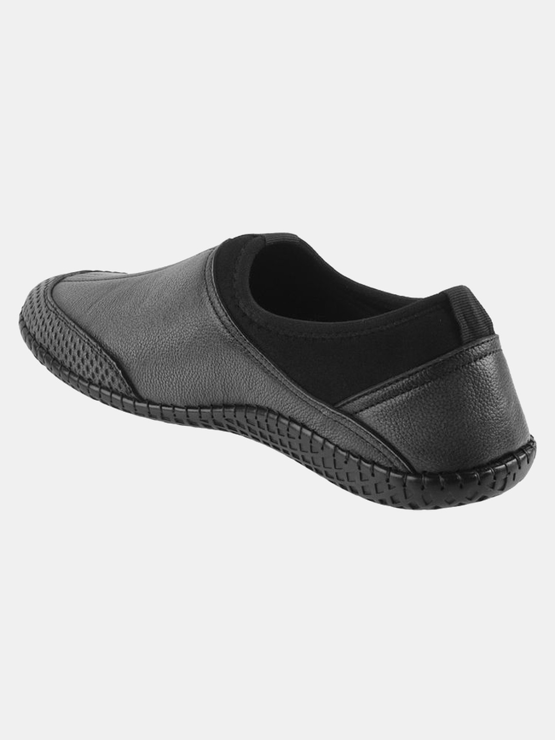 Image of METRO Slip On Sneakers For Men