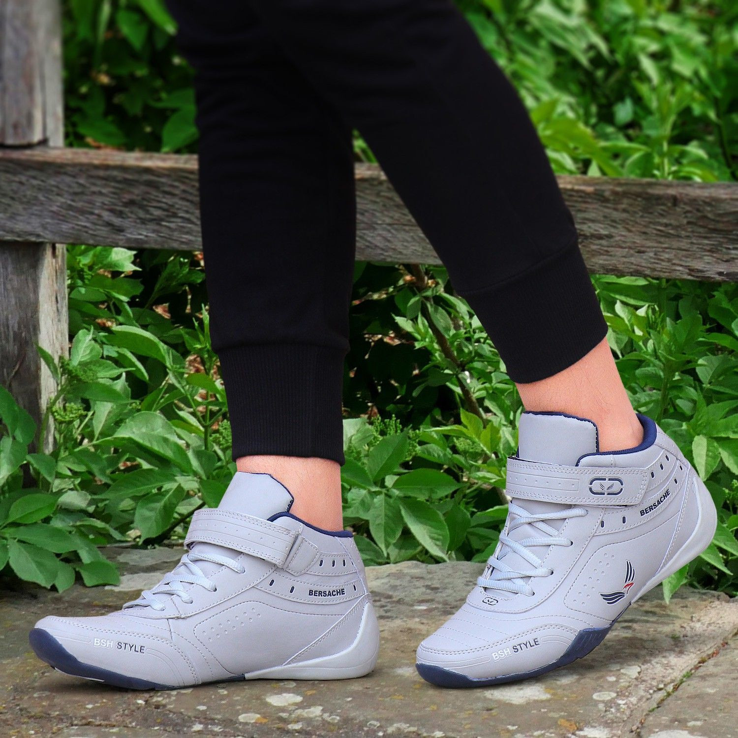 Image of BERSACHE Sneakers For Men