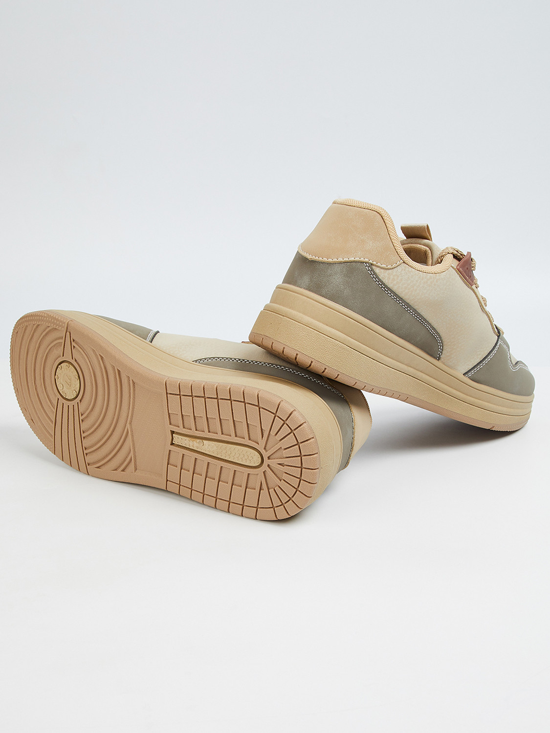 Image of MAX Sneakers For Men