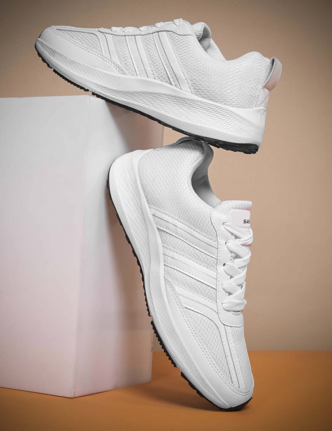 LOC SAYGA White Men's Sneakers - Image 1