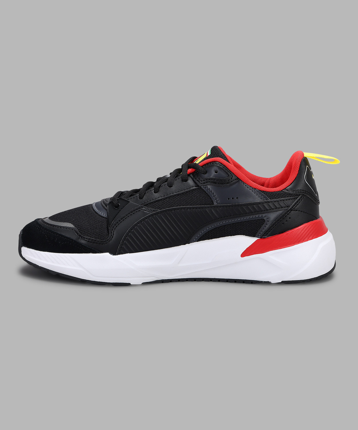 Image of PUMA Ferrari Trinity 2 IN Sneakers For Men