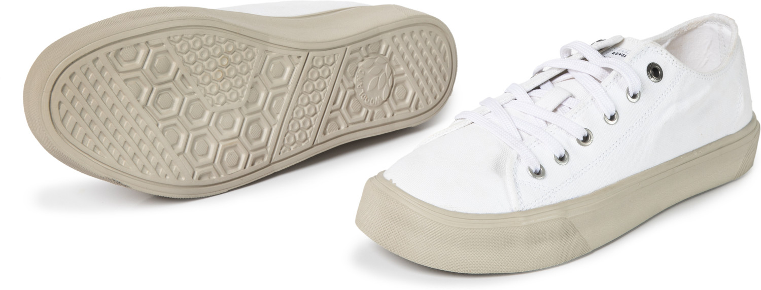 Image of WOODLAND Lace Up Lightweight Breathable Comfortable Daily Use Casuals For Men