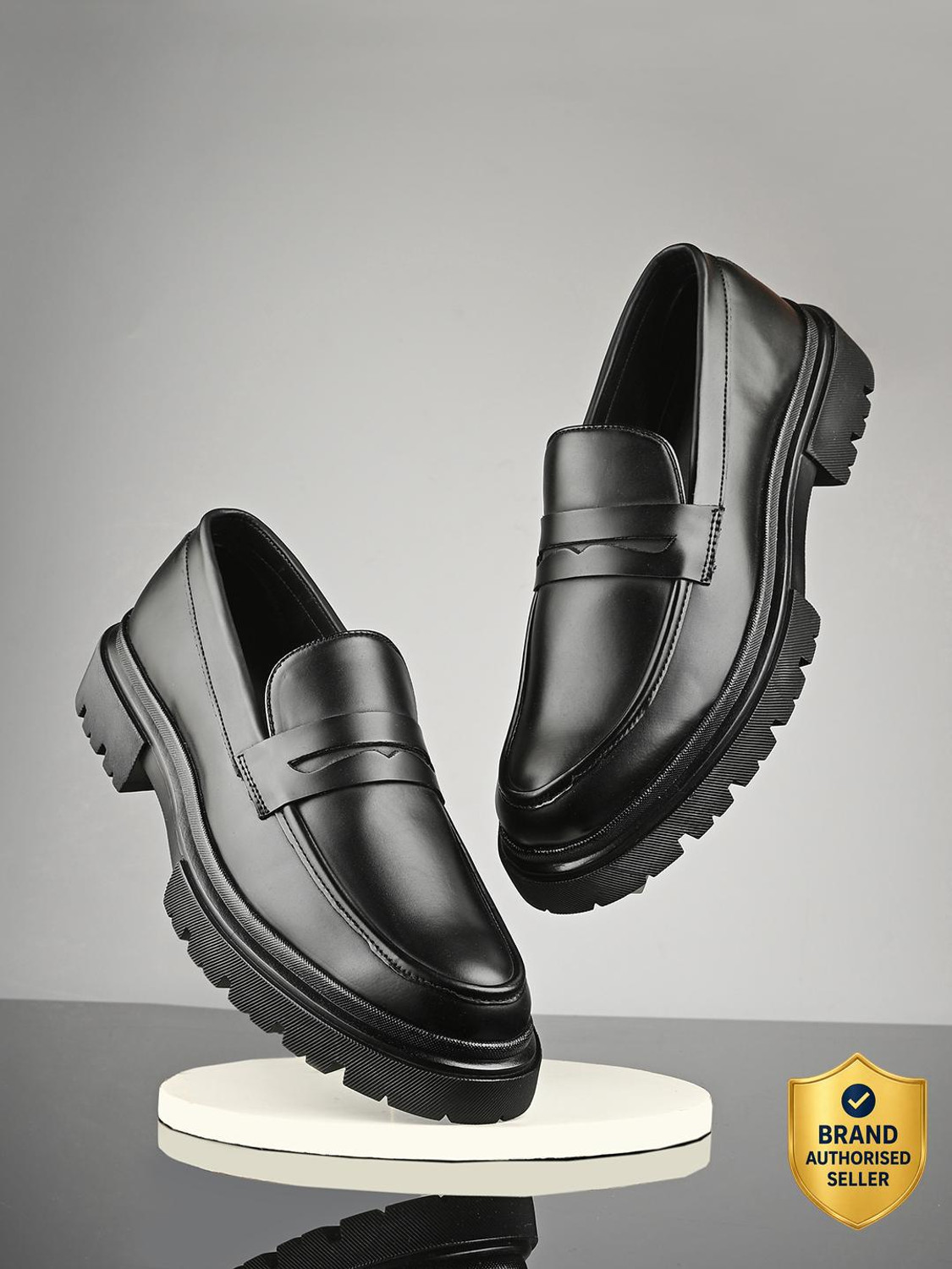 Image of INVICTUS Slip On For Men