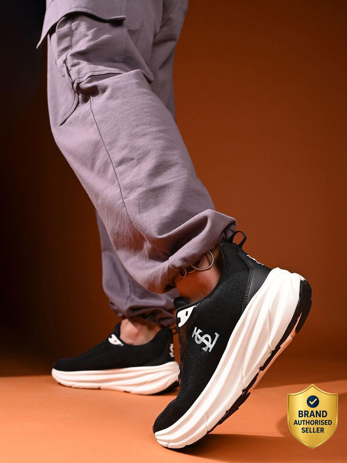 Image of LOUIS STITCH Egyptian Black Flyknit Athleisure Sport Shoes, Casual Sneaker & Athleisure Wear Sneakers For Men