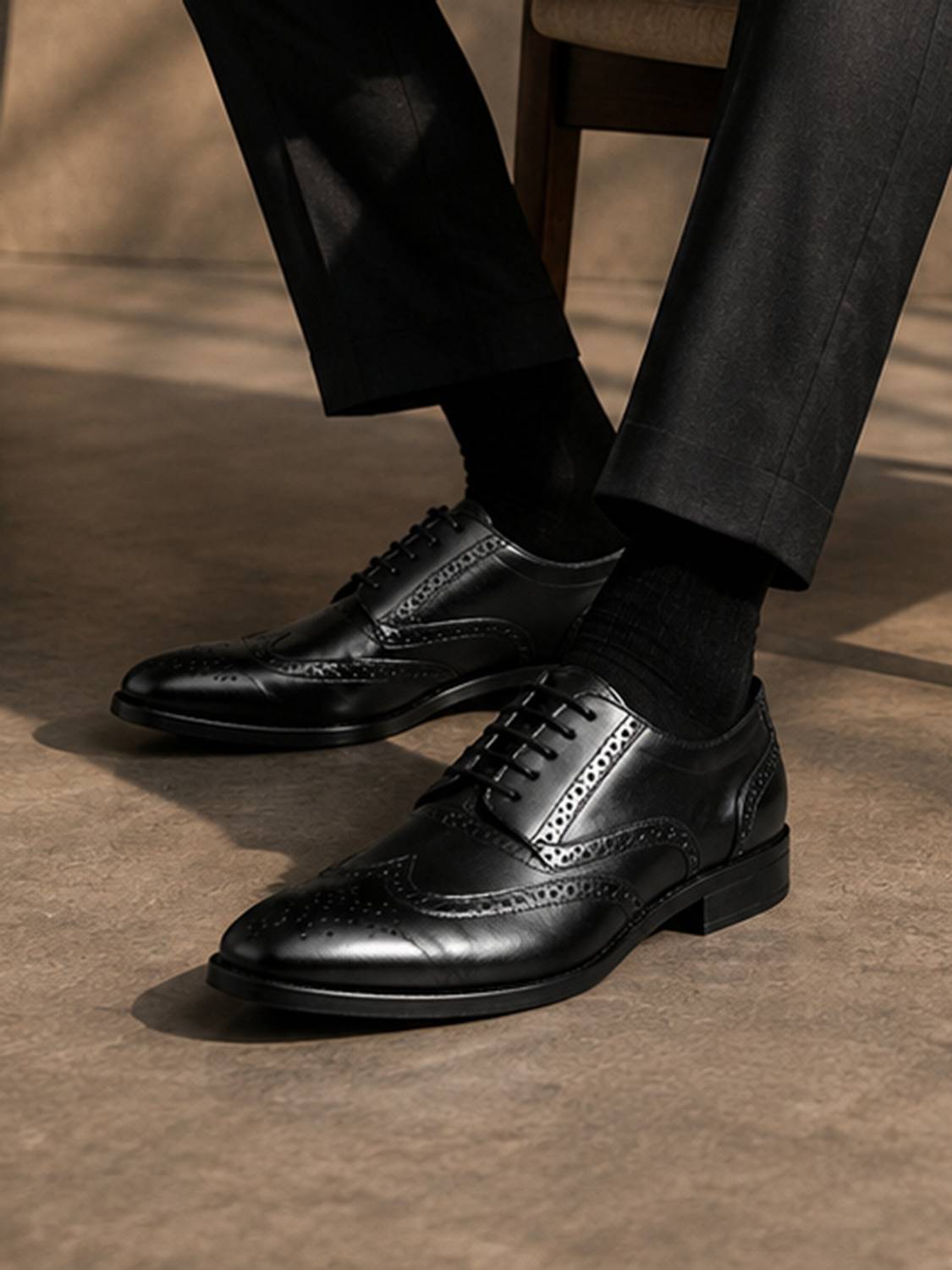 Cantabil Men's Solid Formal Shoes - Image 3