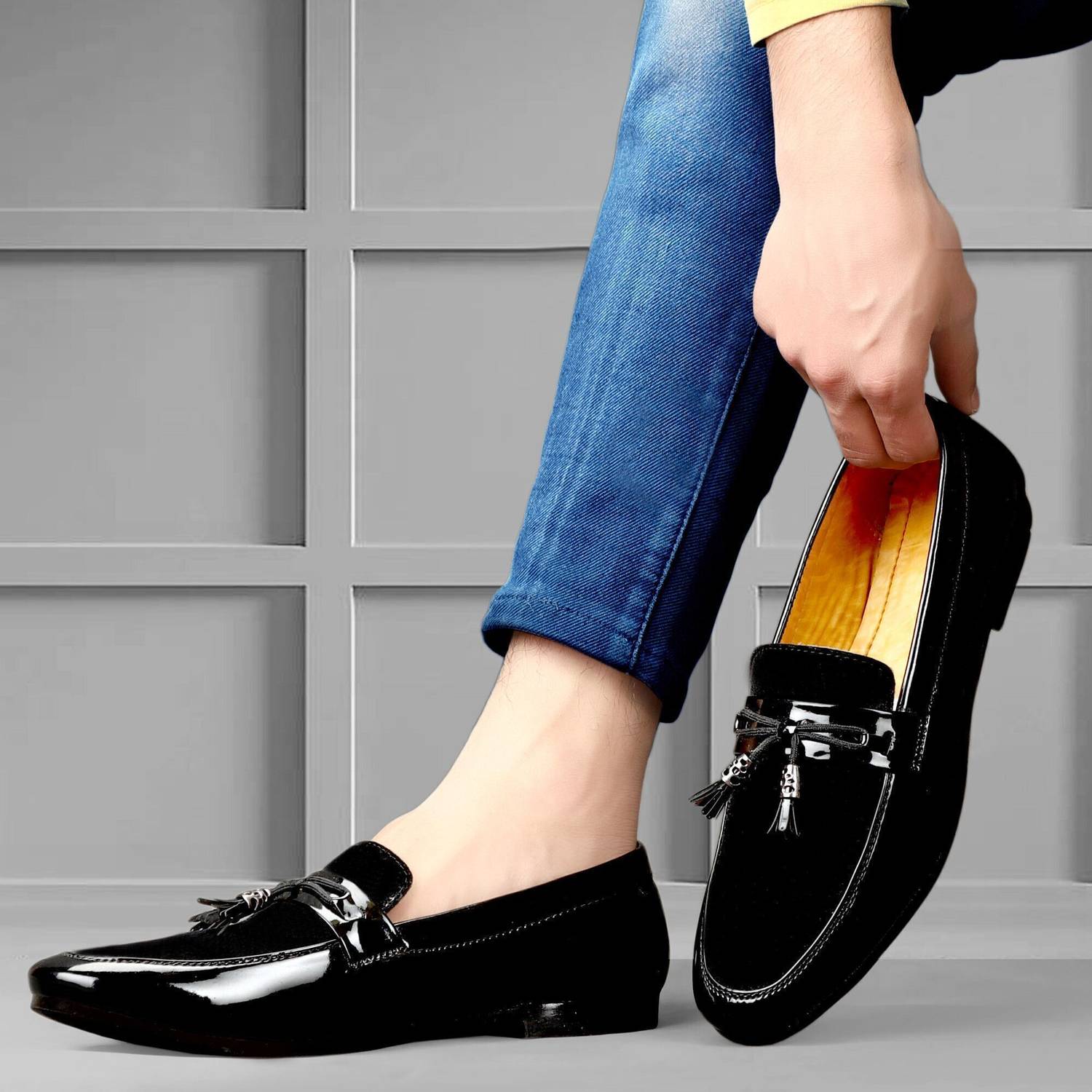 Wakins Men's Black Partywear Loafers - Image 1