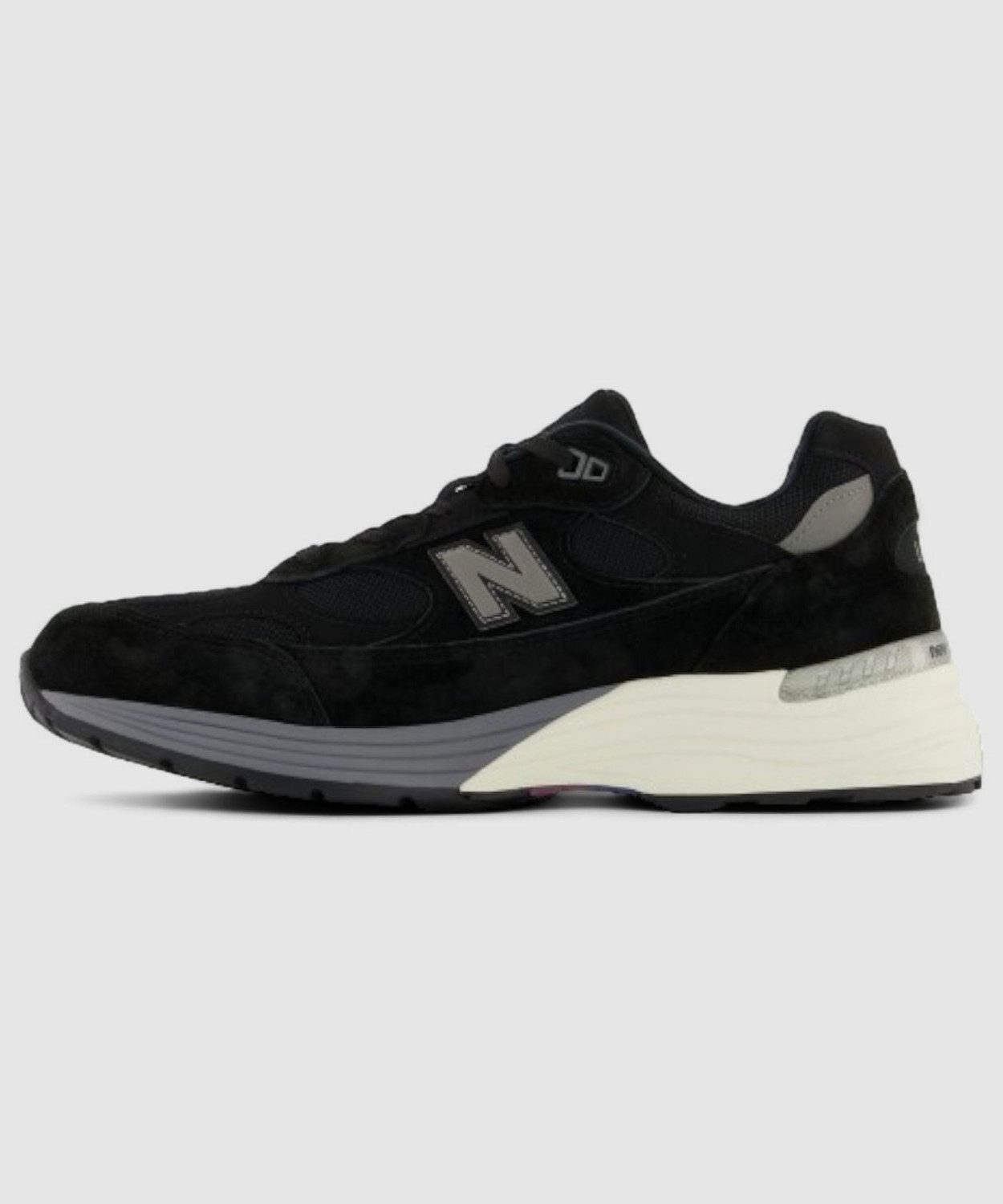 Image of New Balance M992 Sneakers For Men
