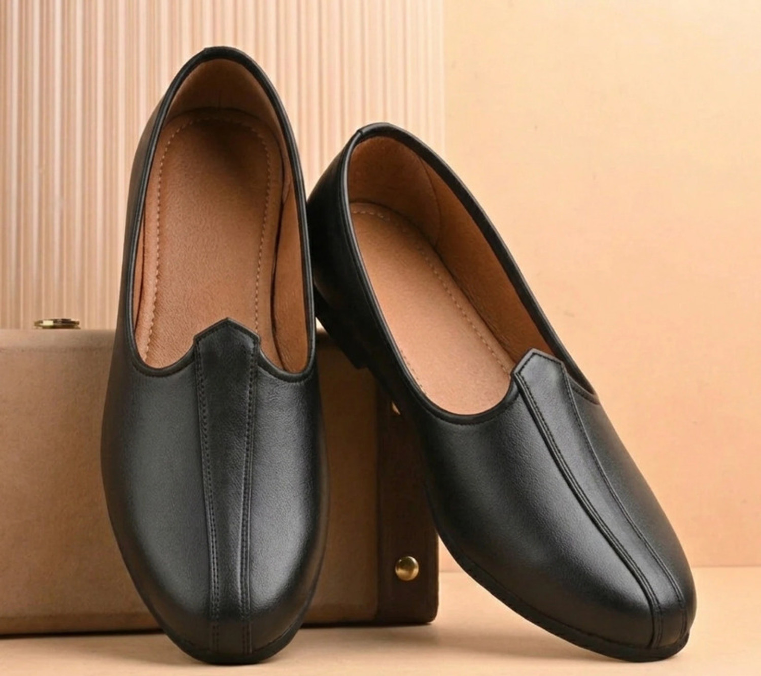 Image of Zera Jutis For Men Mocassin For Men