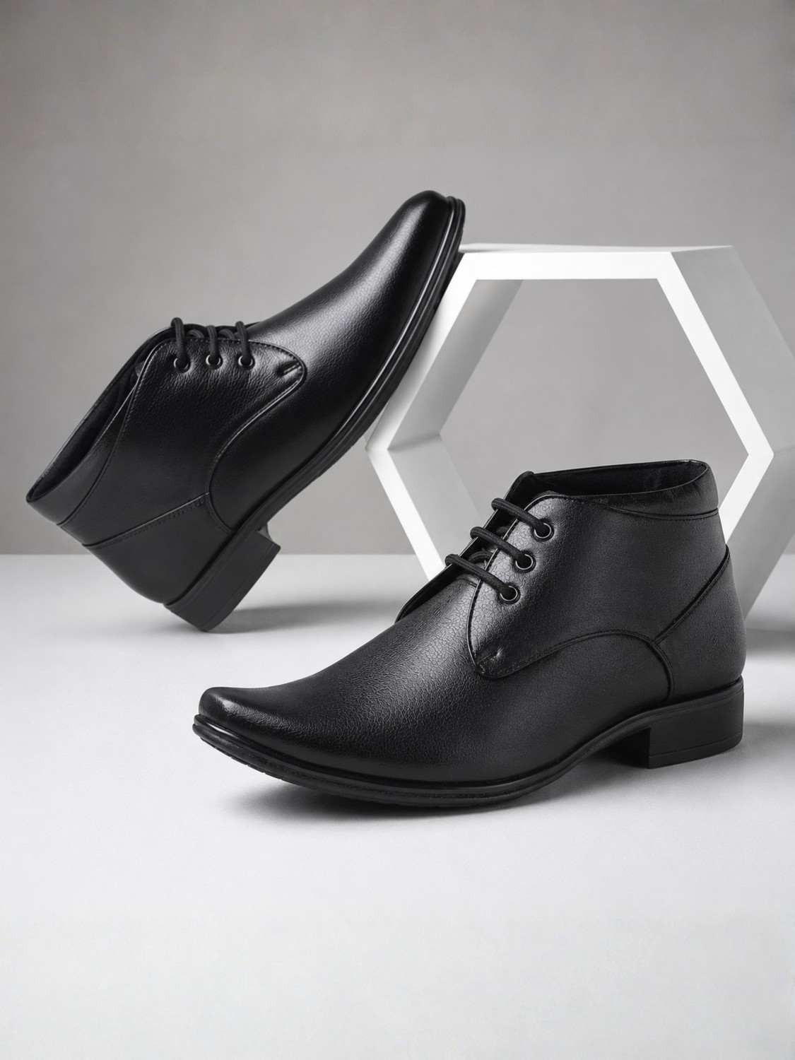 Image of Zixer MENS WEAVE CROC TEXTURE SYNTHETIC LEATHER FORMAL SHOE FOR MEN OFFICE PARTY BIKE Lace Up For Men